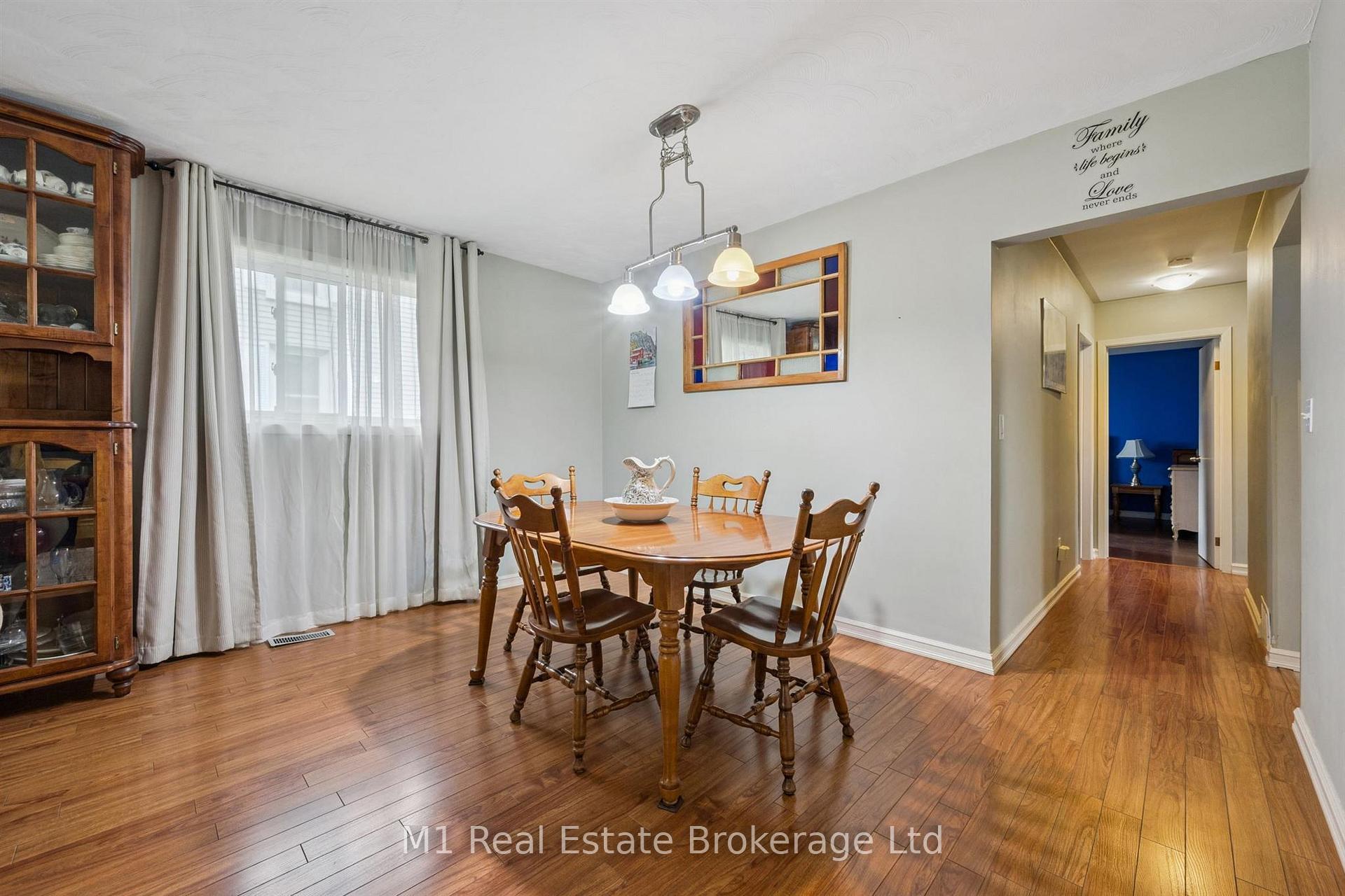 Photo 9 of 205 Albert Street, Minto — HOMEH