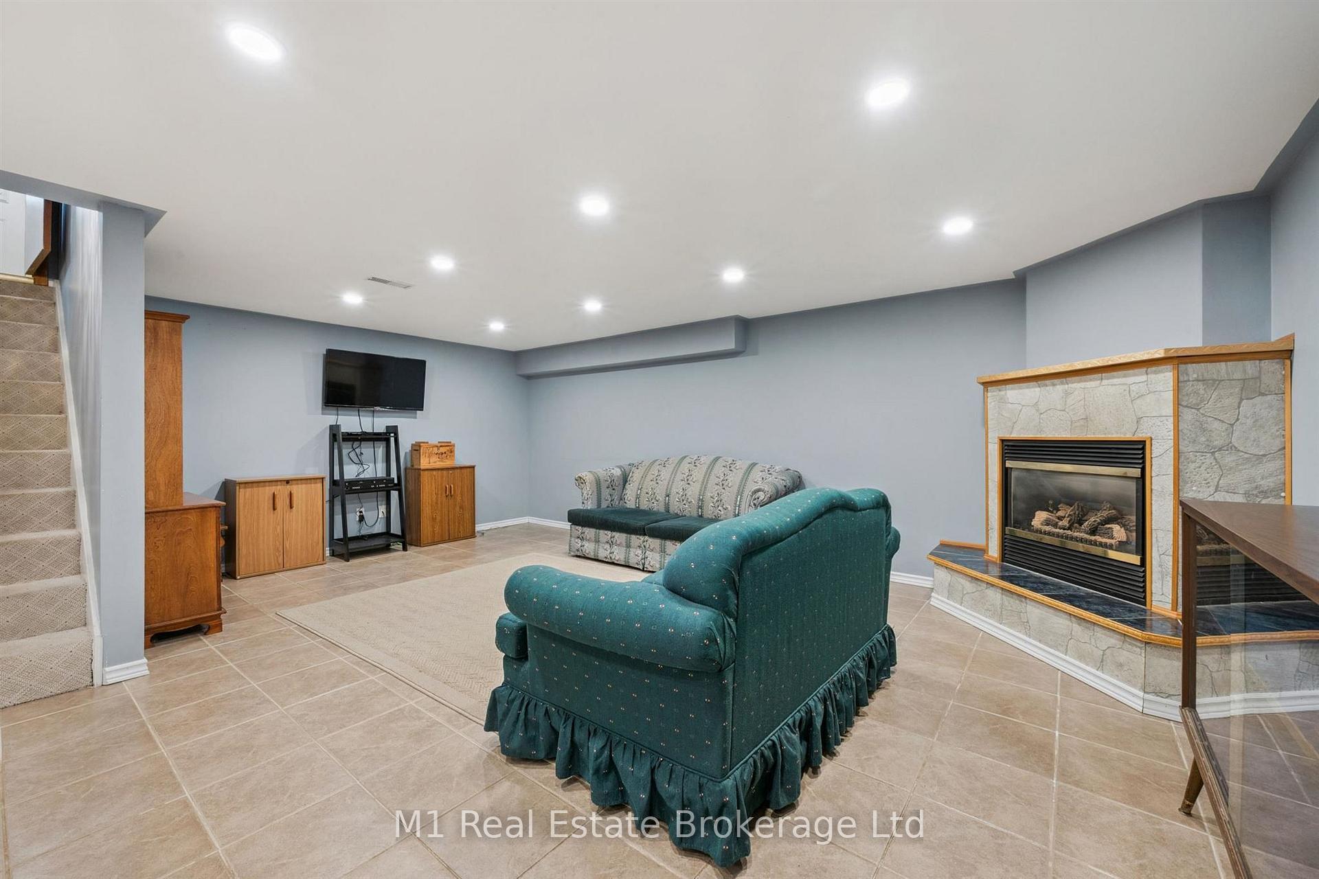 Photo 18 of 205 Albert Street, Minto — HOMEH