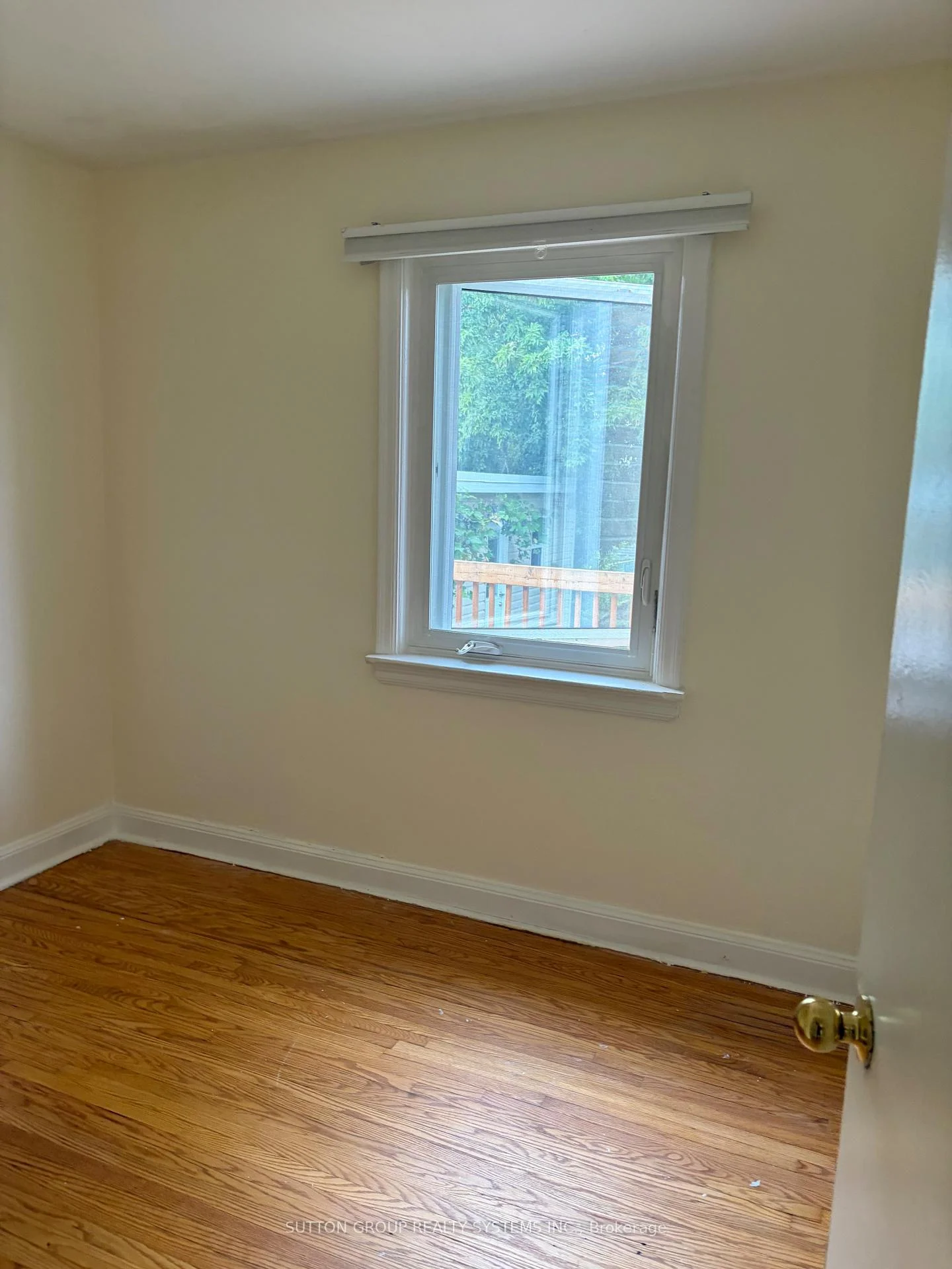 Photo 57 of 26 Compton Crescent, North York, Downsview-Roding-CFB — HOMEH