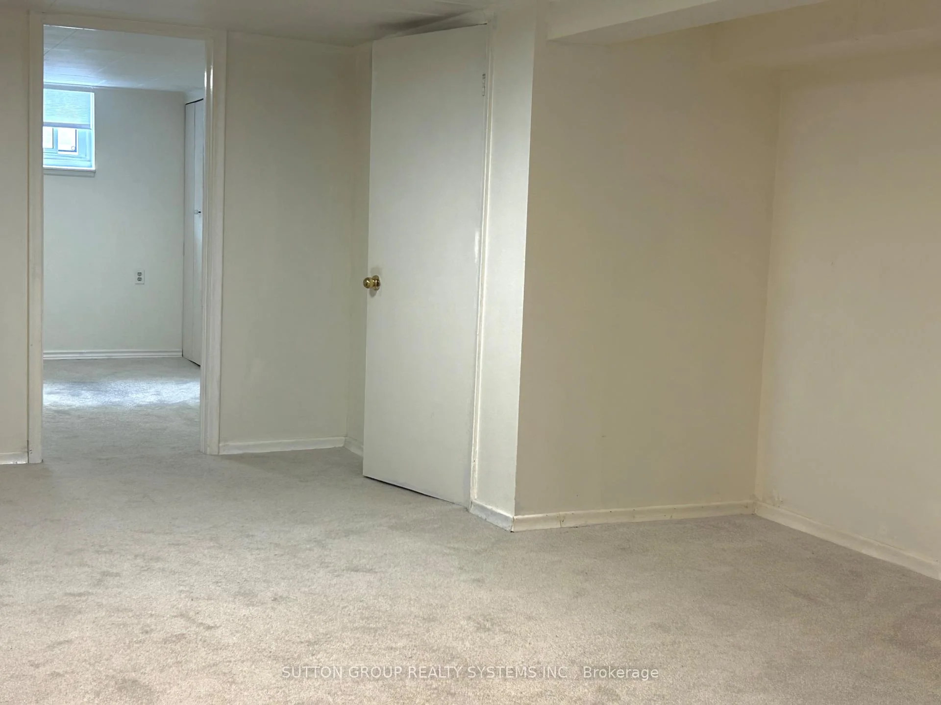 Photo 62 of 26 Compton Crescent, North York, Downsview-Roding-CFB — HOMEH