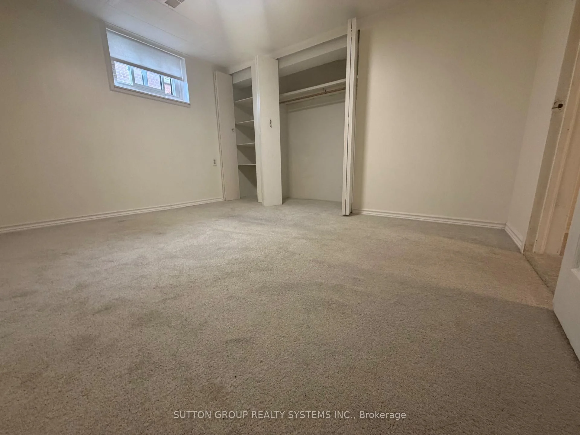 Photo 82 of 26 Compton Crescent, North York, Downsview-Roding-CFB — HOMEH