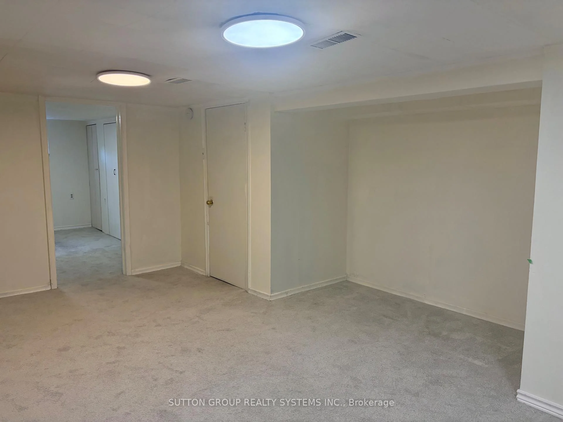 Photo 92 of 26 Compton Crescent, North York, Downsview-Roding-CFB — HOMEH