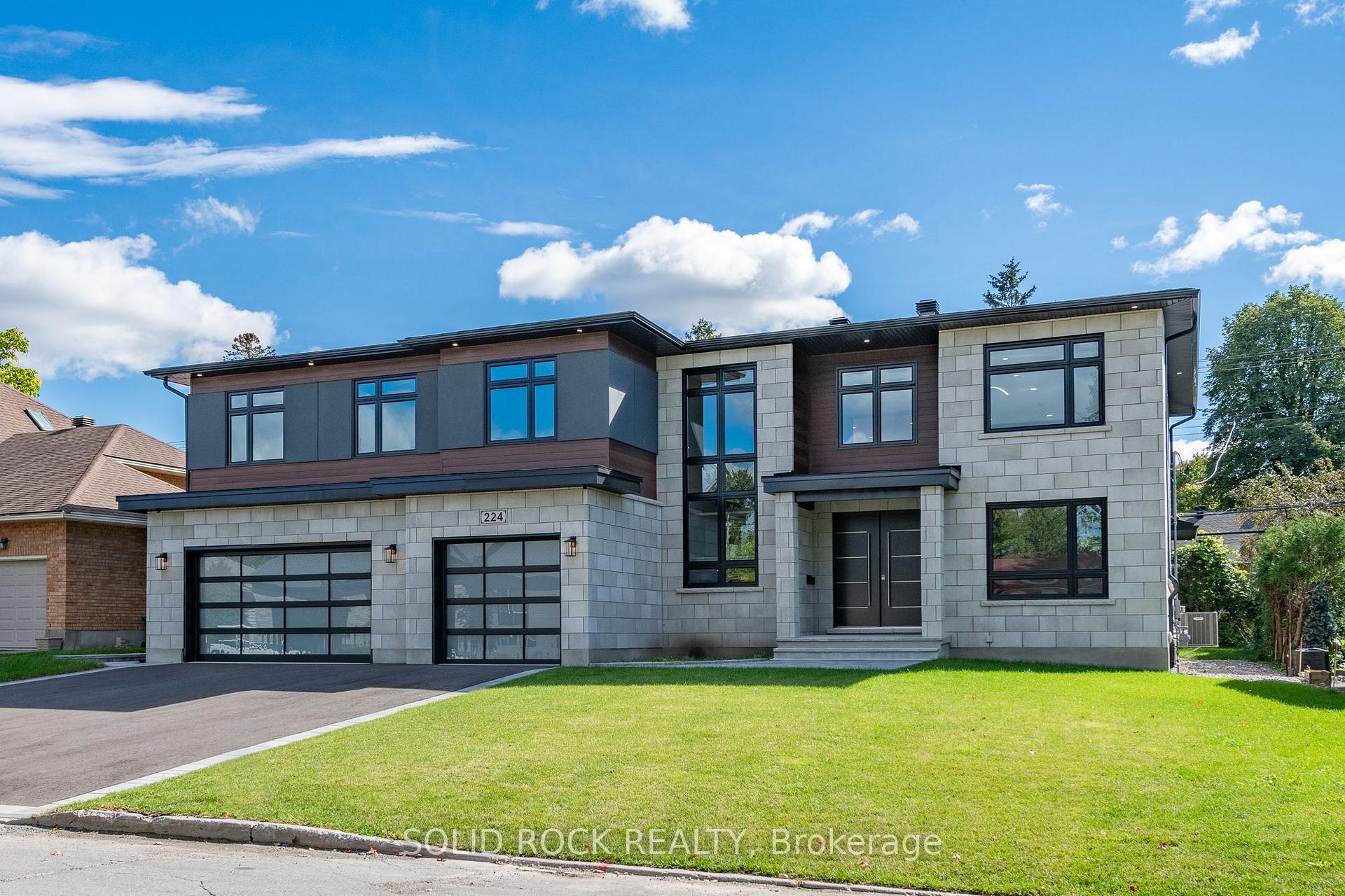 Photo of 224 Roger Road