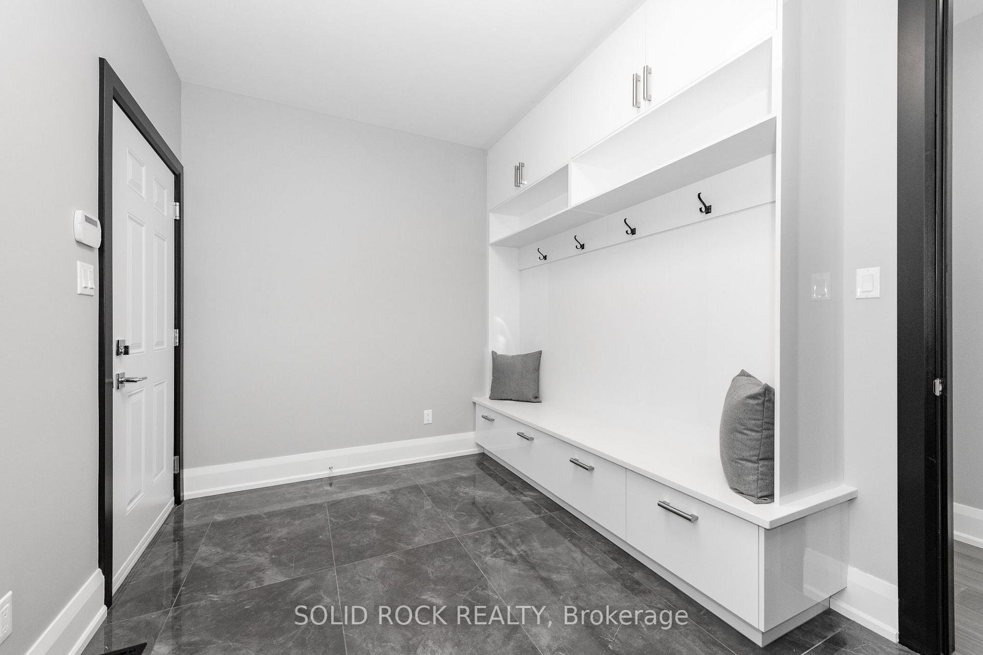 Photo 9 of 224 Roger Road, Ottawa, Alta Vista/Faircrest Heights — HOMEH