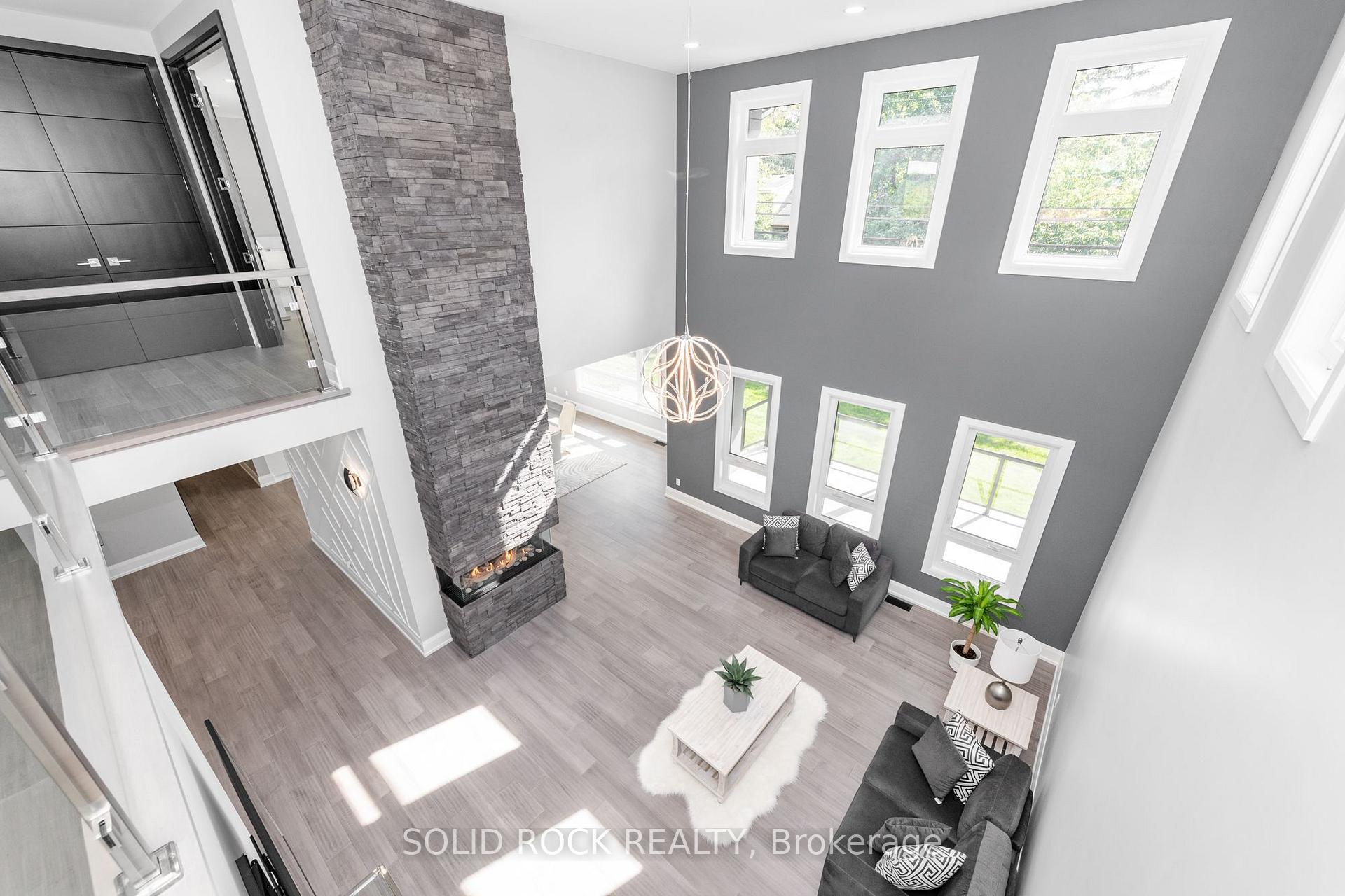 Photo 13 of 224 Roger Road, Ottawa, Alta Vista/Faircrest Heights — HOMEH