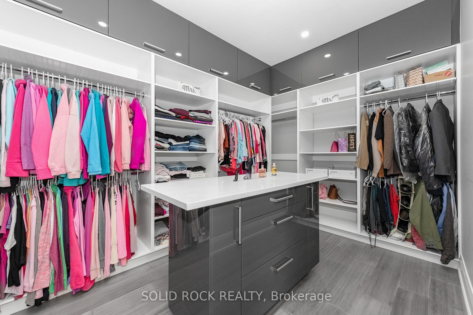 Photo 15 of 224 Roger Road, Ottawa, Alta Vista/Faircrest Heights — HOMEH
