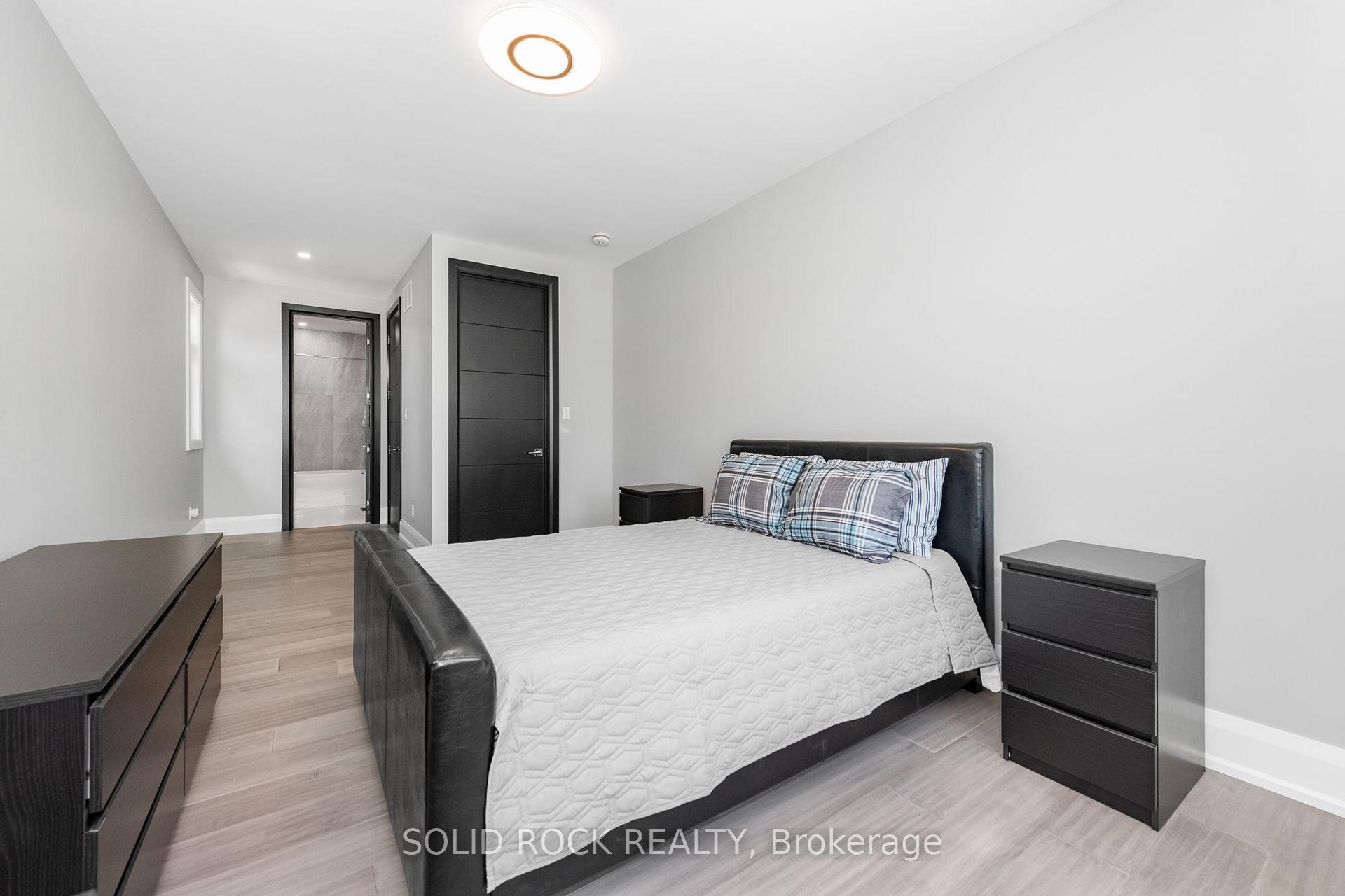 Photo 22 of 224 Roger Road, Ottawa, Alta Vista/Faircrest Heights — HOMEH