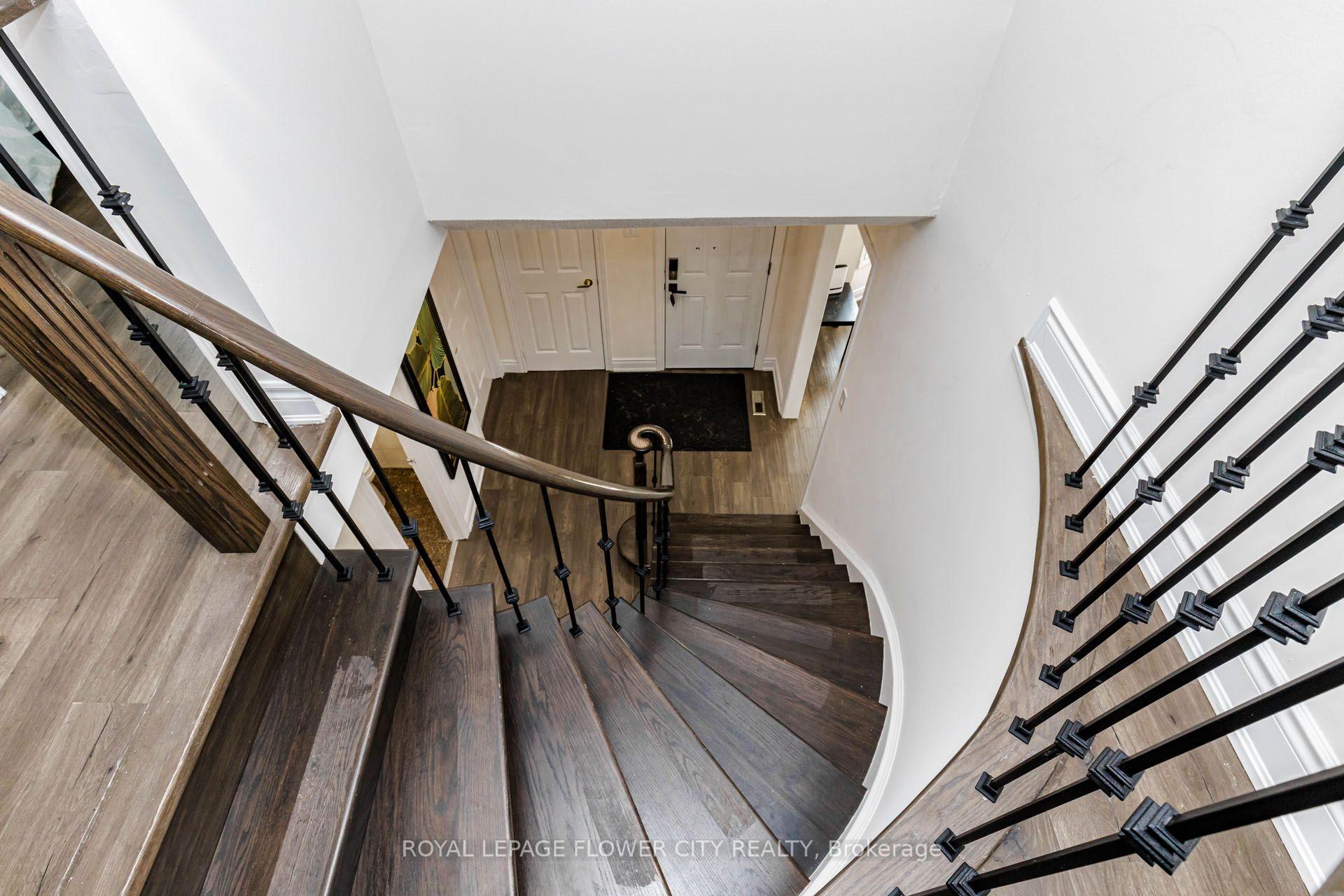Photo 20 of 1530 Somergrove Crescent, Pickering, Brock Ridge — HOMEH