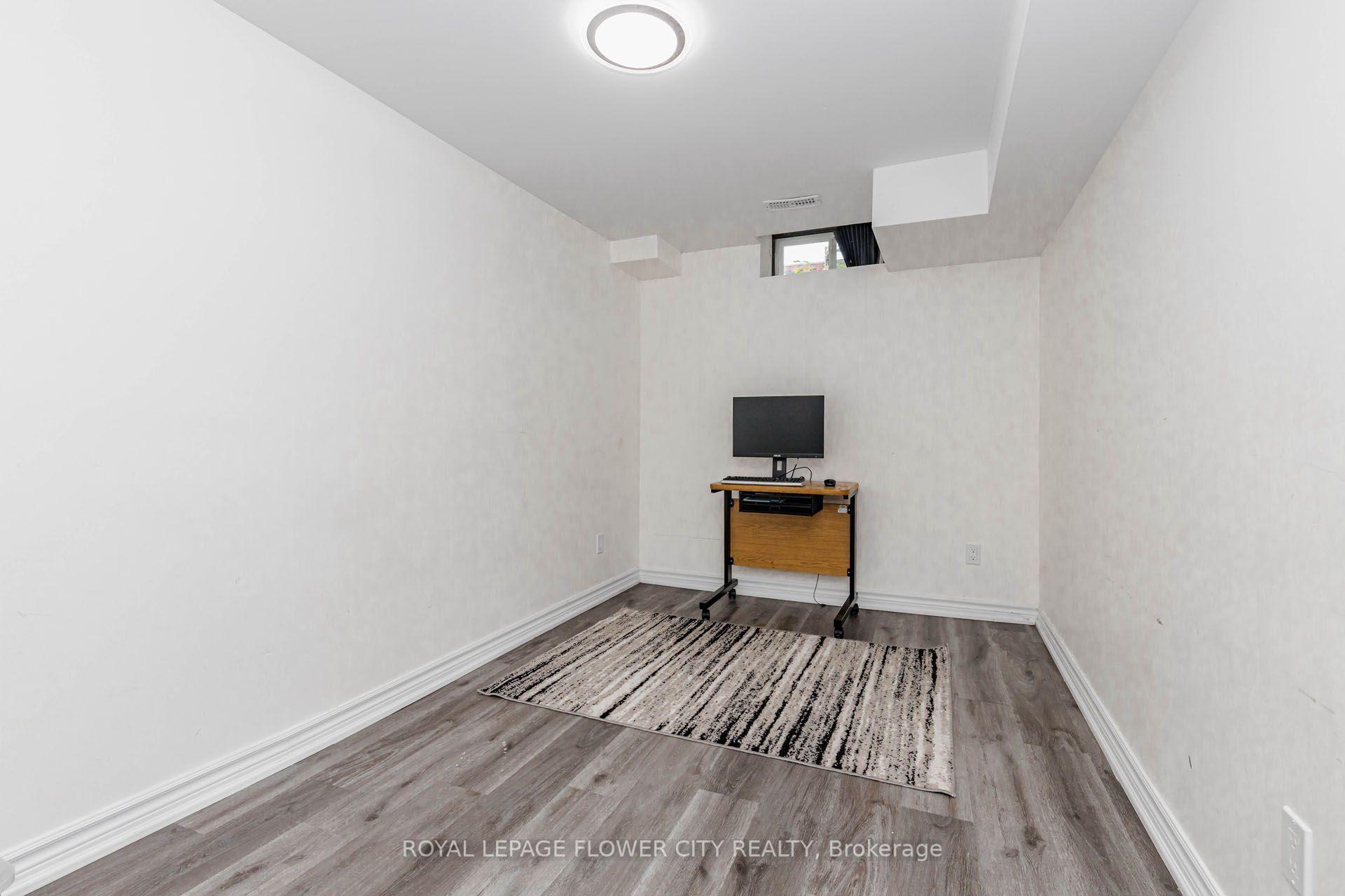 Photo 37 of 1530 Somergrove Crescent, Pickering, Brock Ridge — HOMEH
