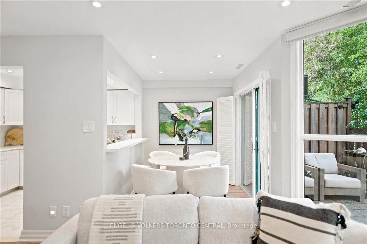 Photo 20 of Unit TH18, 100 Arbors Lane, Vaughan, West Woodbridge — HOMEH