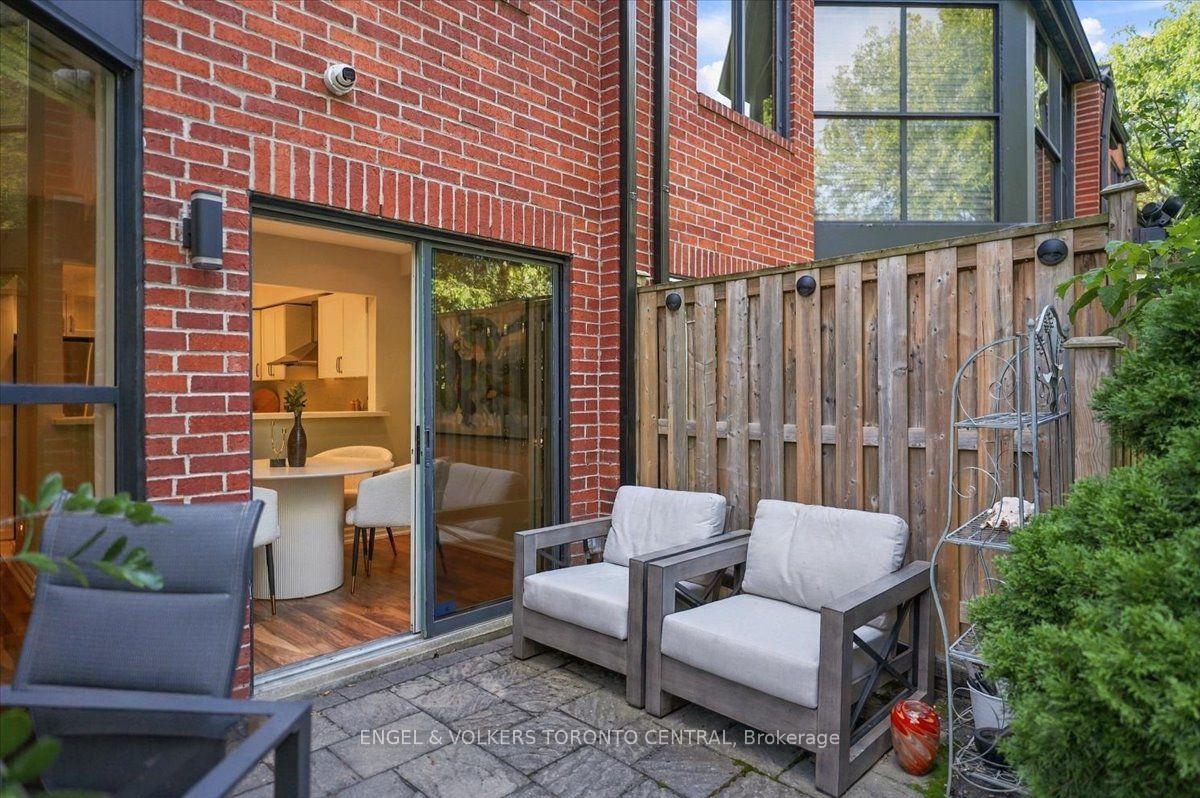 Photo 53 of Unit TH18, 100 Arbors Lane, Vaughan, West Woodbridge — HOMEH