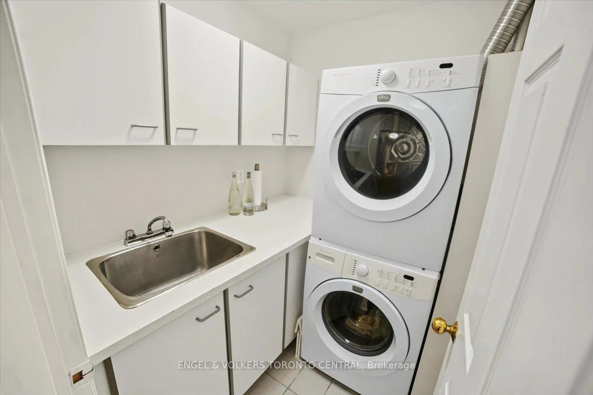 Photo 52 of Unit TH18, 100 Arbors Lane, Vaughan, West Woodbridge — HOMEH