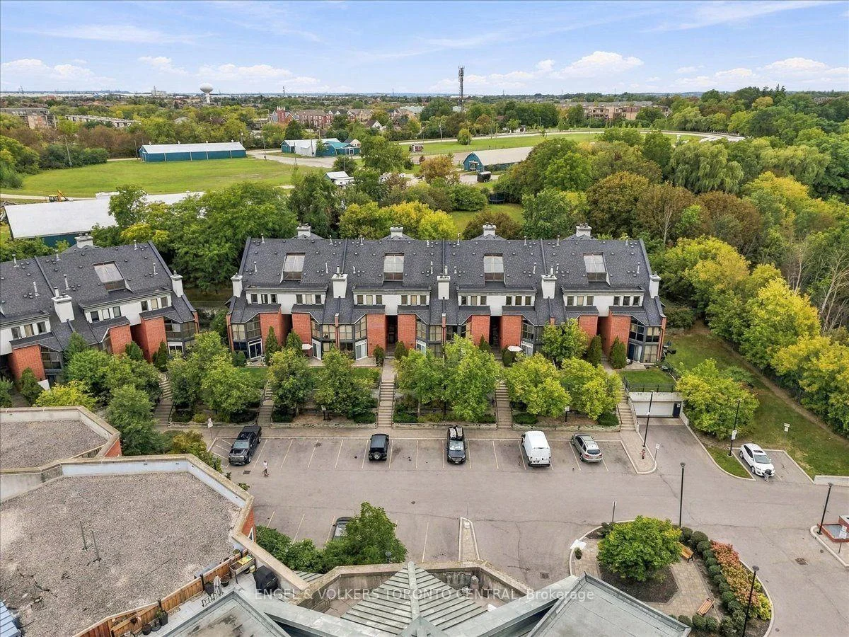 Photo 67 of Unit TH18, 100 Arbors Lane, Vaughan, West Woodbridge — HOMEH