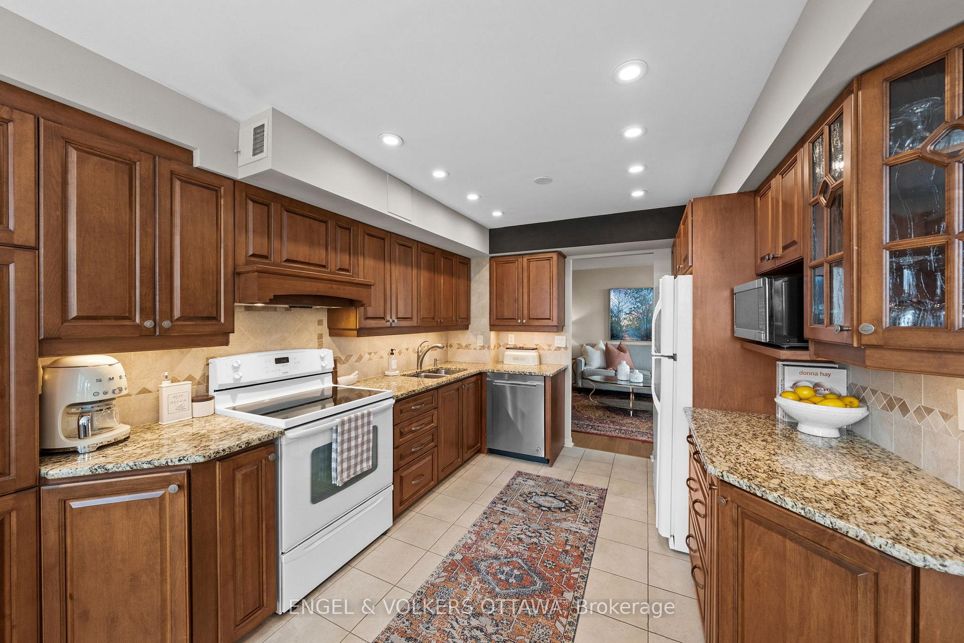 Photo 19 of Unit 1905, 1500 Riverside Drive, Ottawa, Riverview Park — HOMEH