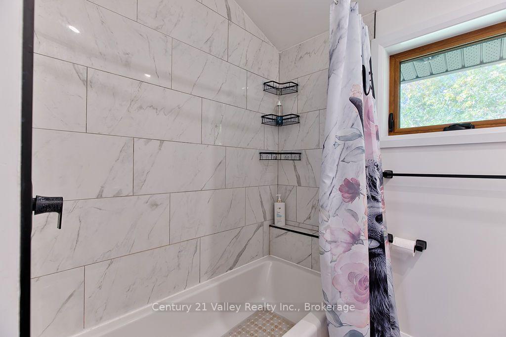 Photo 37 of 7969 60 Highway, Bonnechere Valley, Eganville/Bonnechere Twp — HOMEH