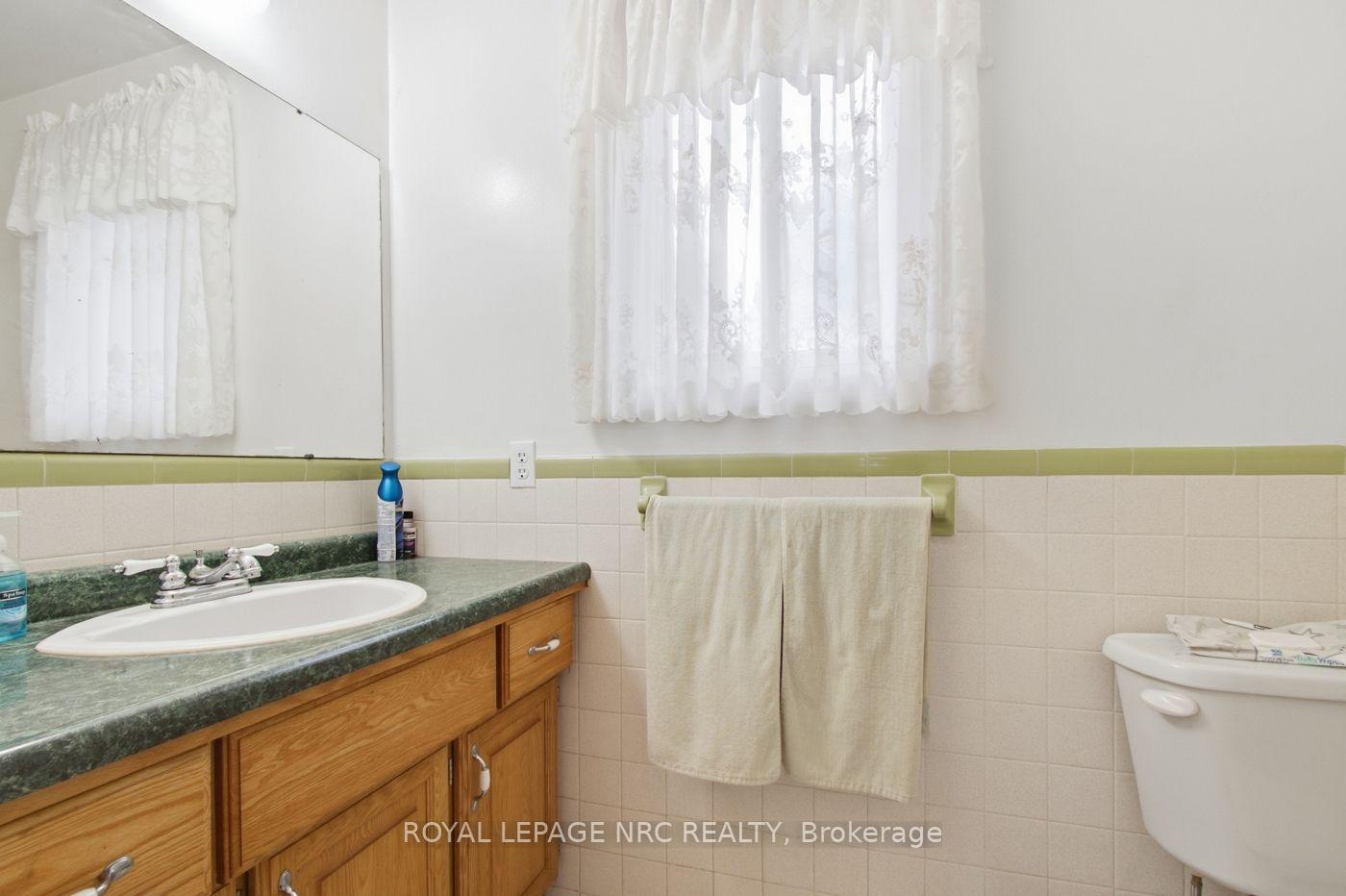 Photo 13 of 24 Fifth Street, Welland, Lincoln/Crowland — HOMEH