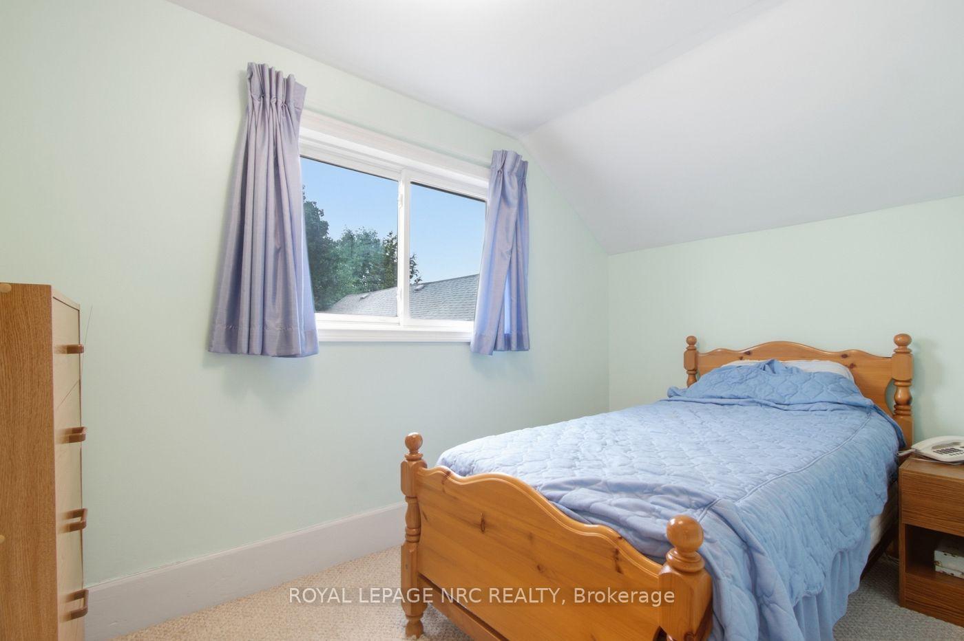 Photo 17 of 24 Fifth Street, Welland, Lincoln/Crowland — HOMEH