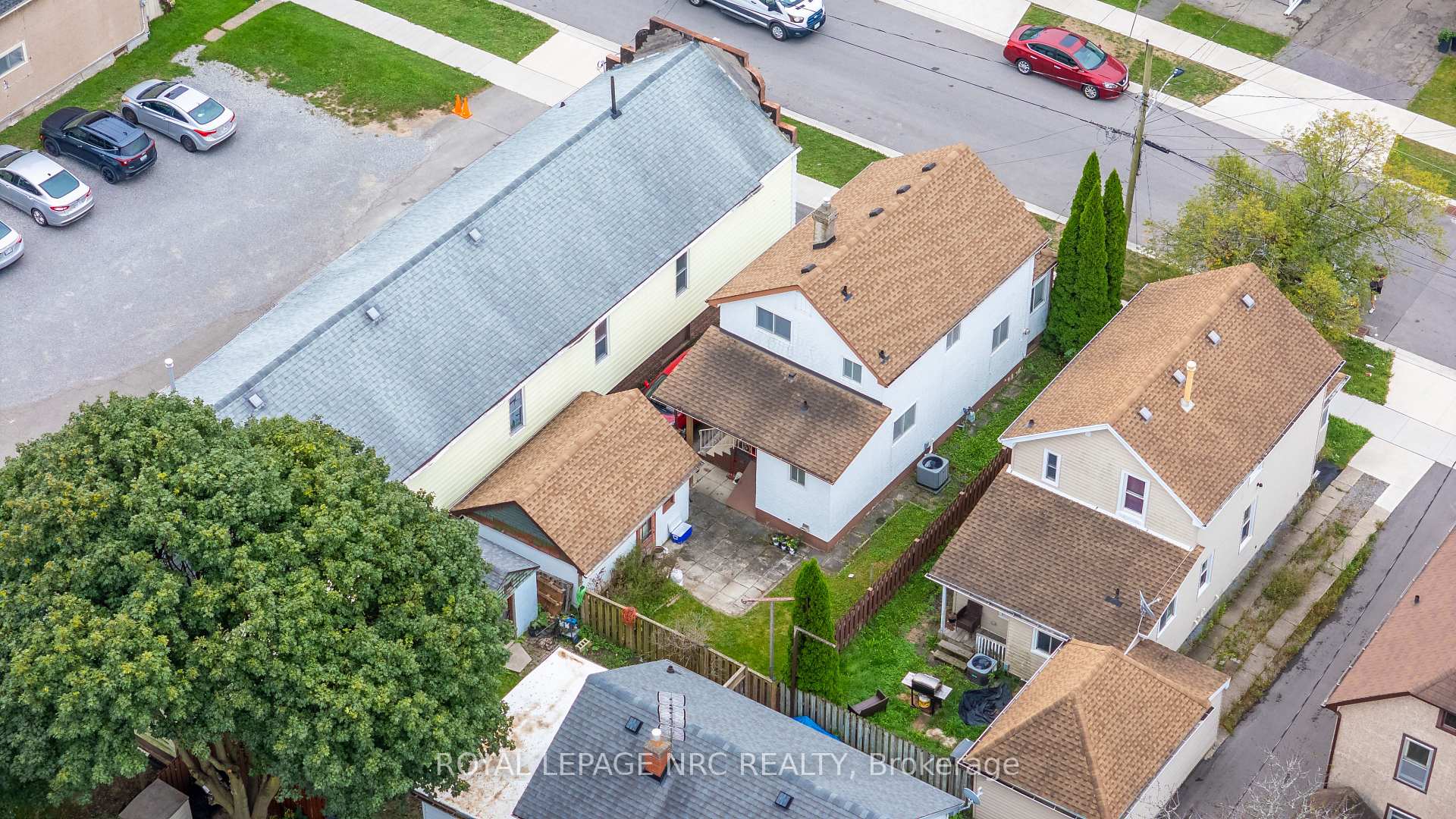 Photo 36 of 24 Fifth Street, Welland, Lincoln/Crowland — HOMEH