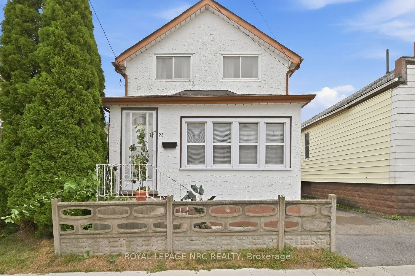 Photo 2 of 24 Fifth Street, Welland, Lincoln/Crowland — HOMEH