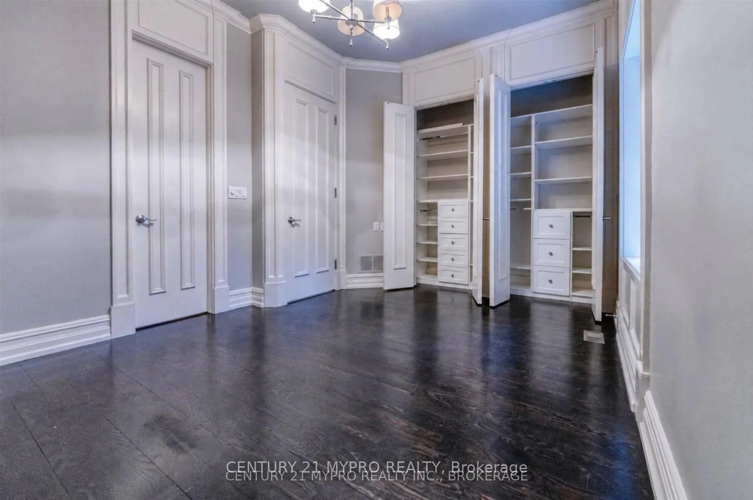 Photo 17 of 280 Spadina Road, Toronto, Casa Loma — HOMEH