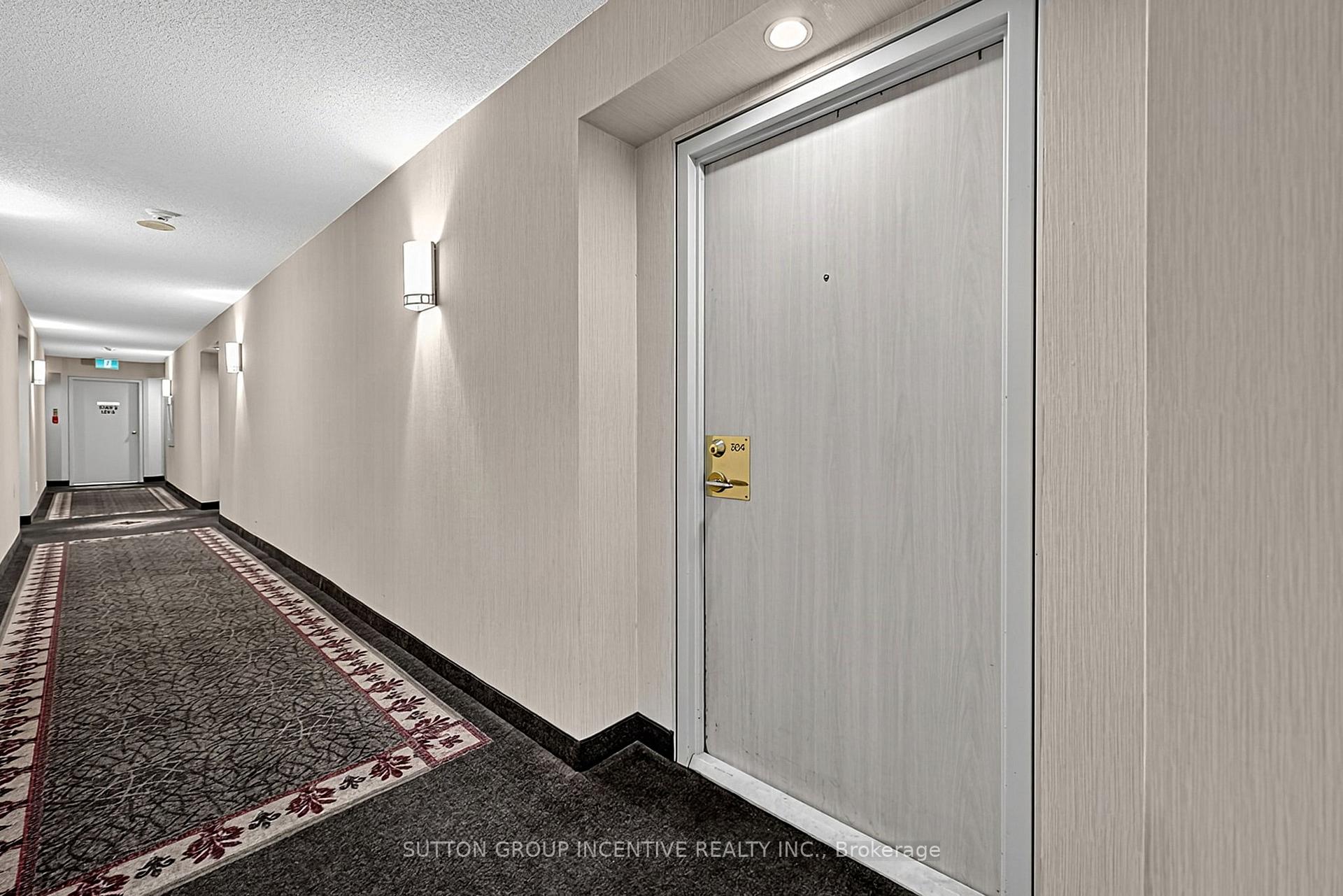 Photo 6 of Unit 304, 140 Dunlop Street E, Barrie, City Centre — HOMEH