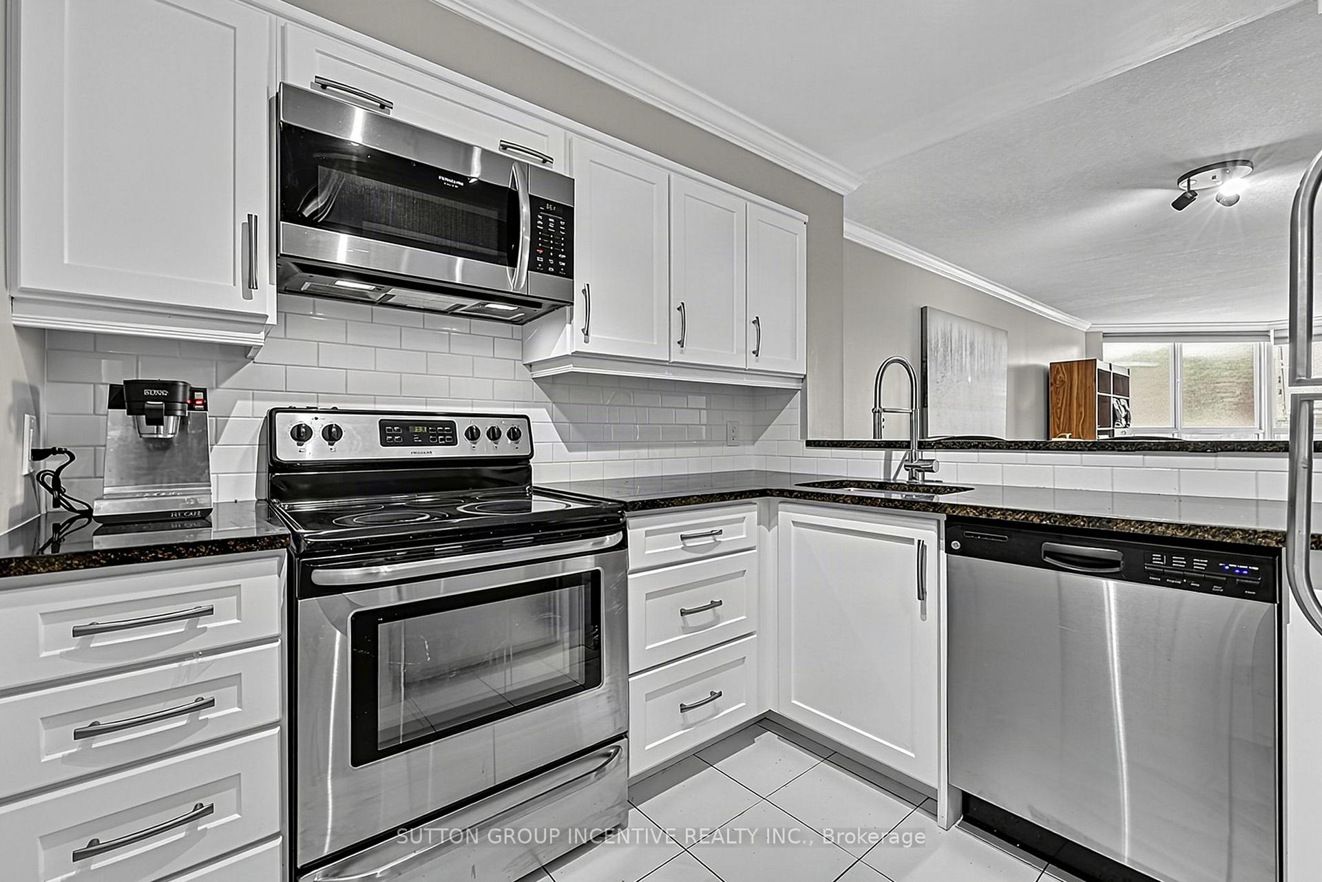 Photo 7 of Unit 304, 140 Dunlop Street E, Barrie, City Centre — HOMEH