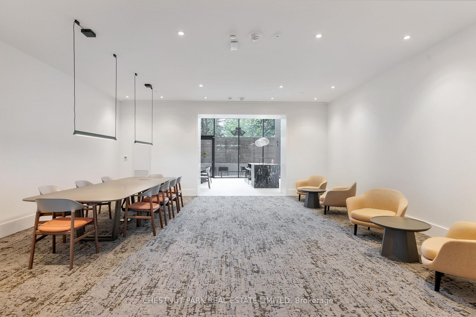 Photo 7 of Unit 202, 1414 Bayview Avenue, Toronto, Mount Pleasant East — HOMEH