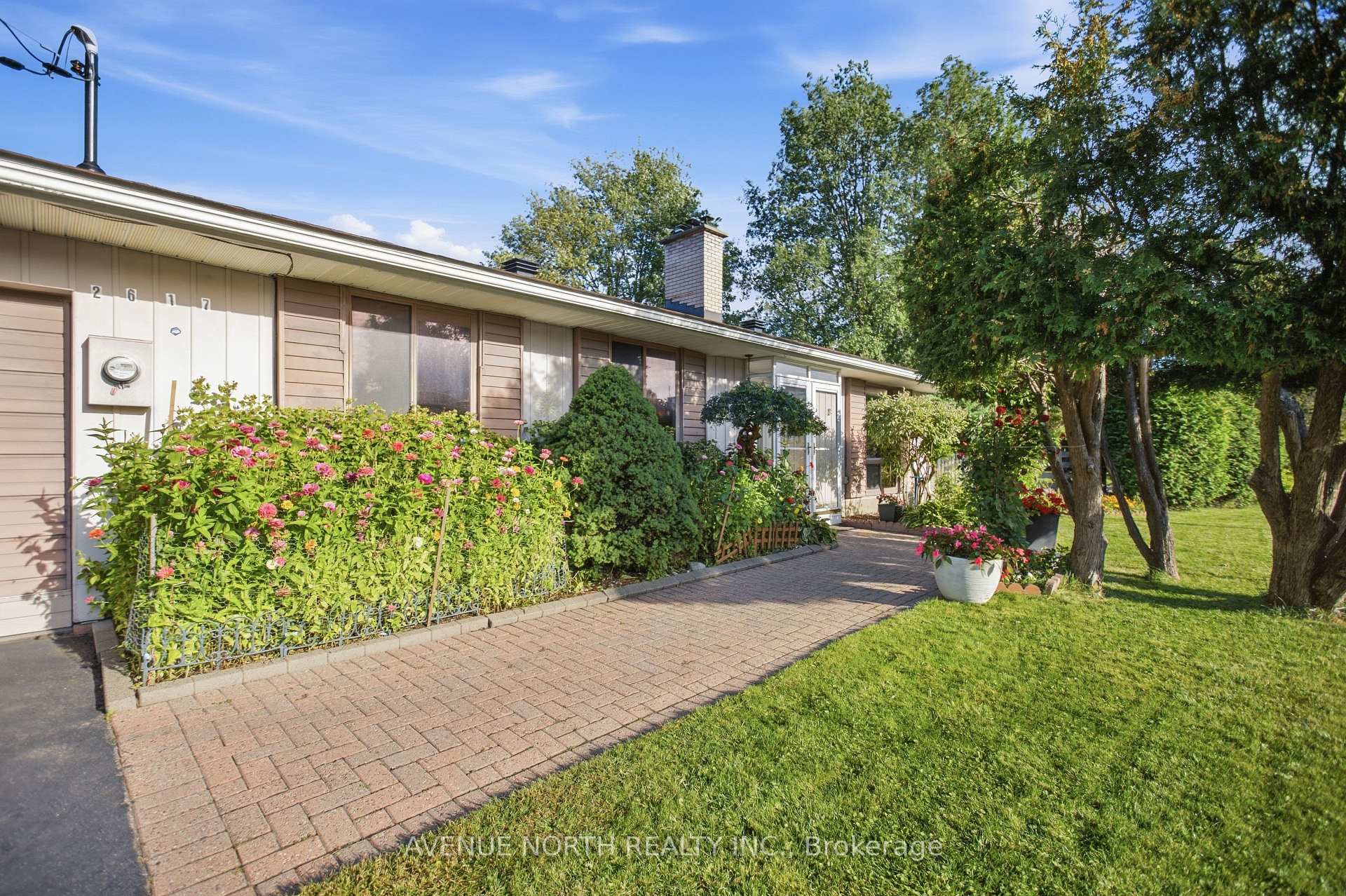 Photo 5 of 2617 Flannery Drive, Ottawa, Mooneys Bay/Riverside Park — HOMEH