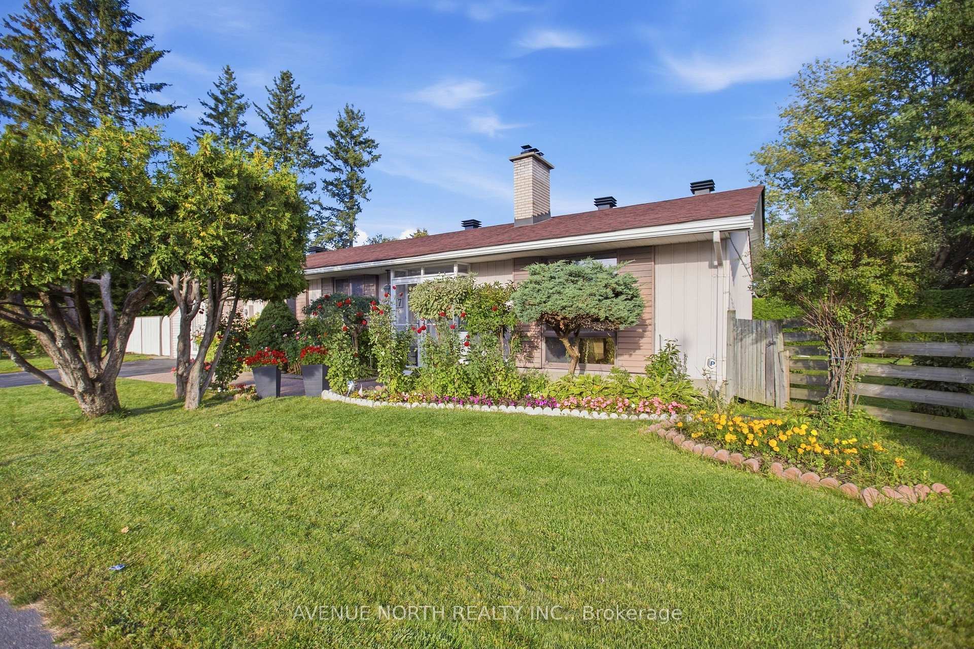 Photo 33 of 2617 Flannery Drive, Ottawa, Mooneys Bay/Riverside Park — HOMEH