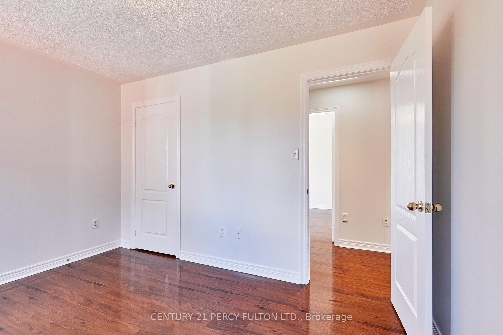 Photo 32 of 40 Tidewater Street, Markham, Wismer — HOMEH