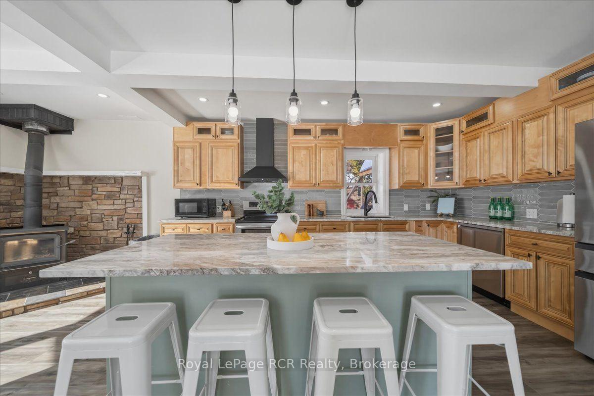 Photo 15 of 392010 Grey Road 109, Southgate — HOMEH