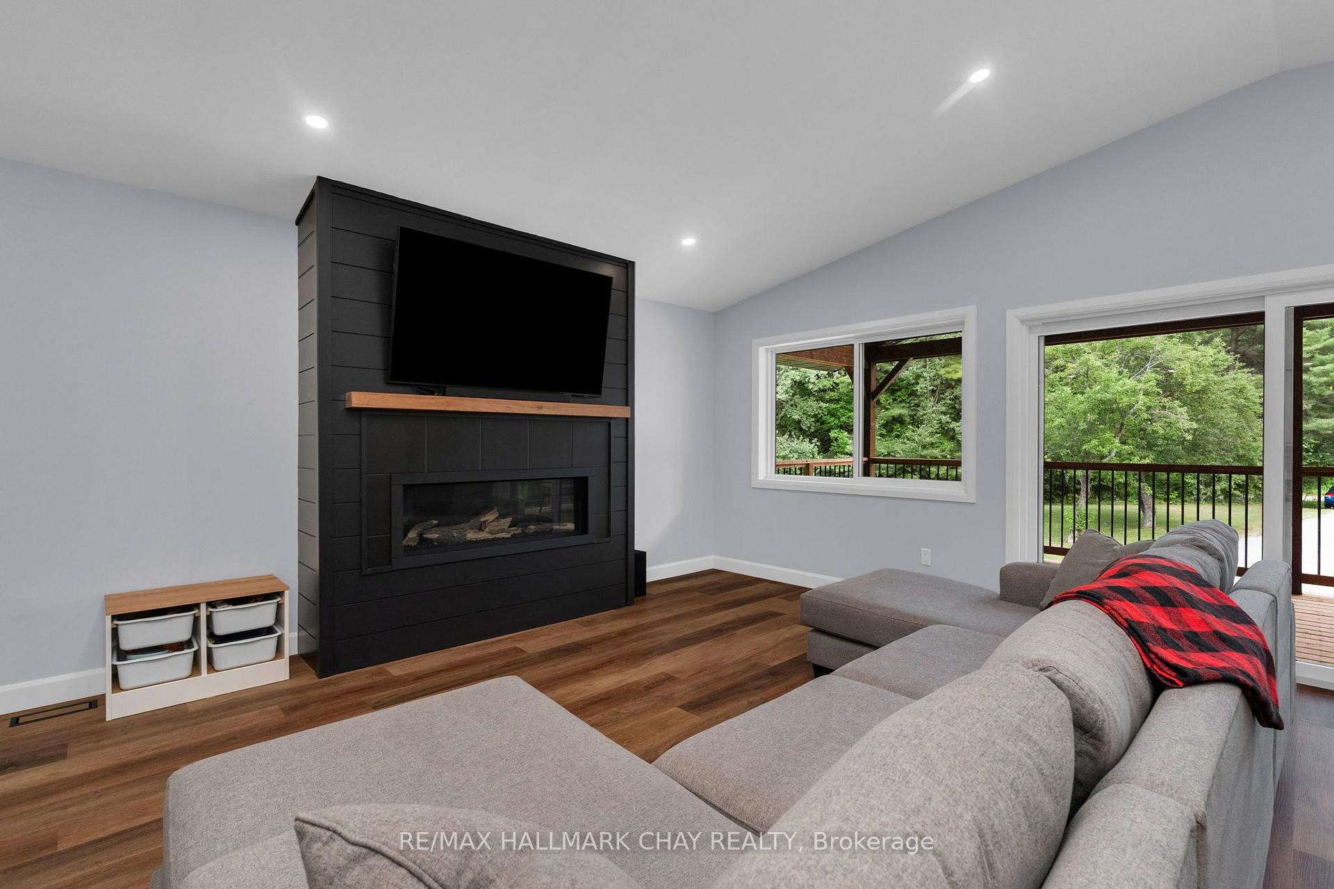 Photo 10 of 780 Marshall Road, Tiny, Rural Tiny — HOMEH