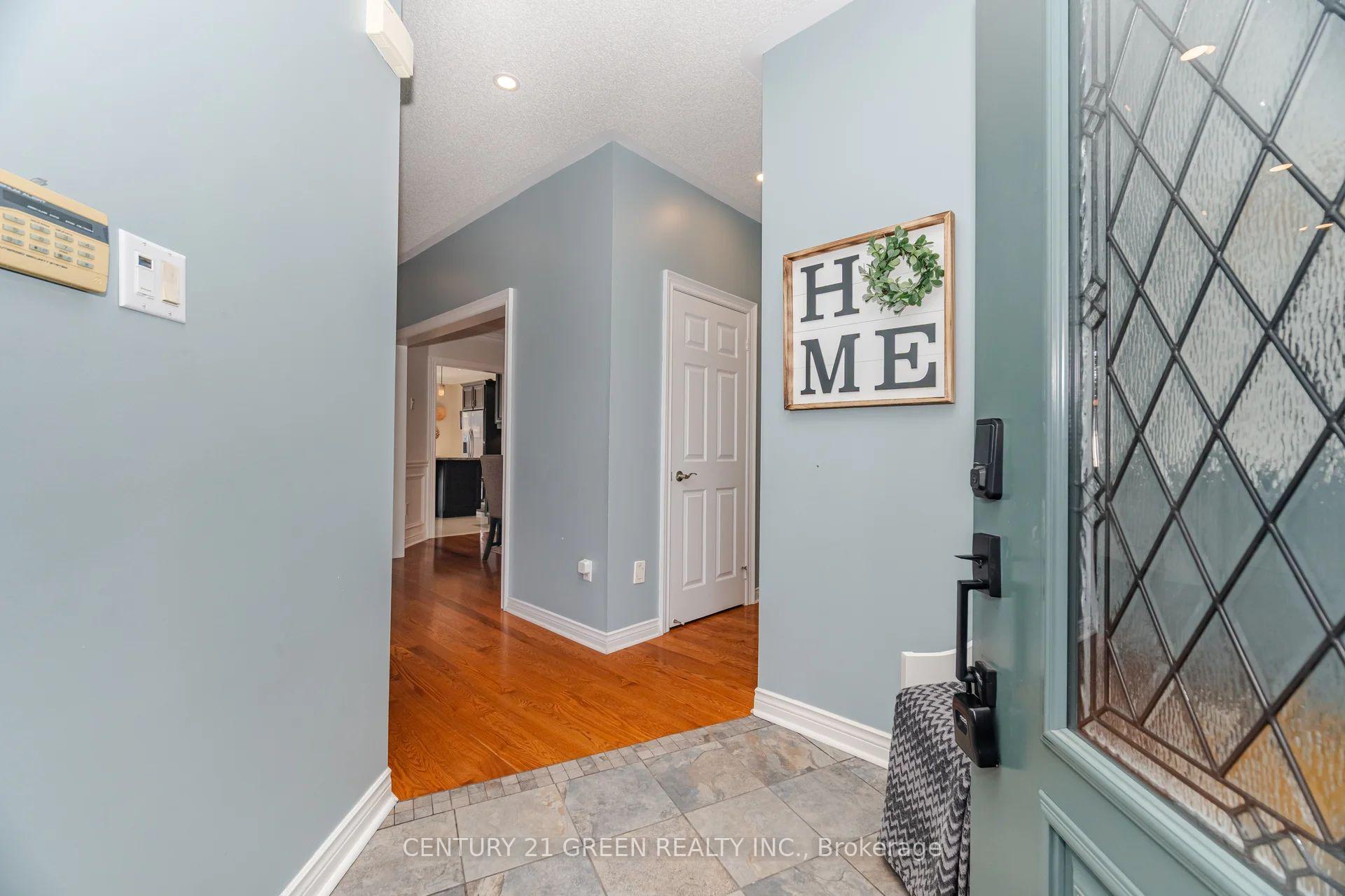 Photo 8 of 193 Royal Valley Drive, Caledon, Rural Caledon — HOMEH