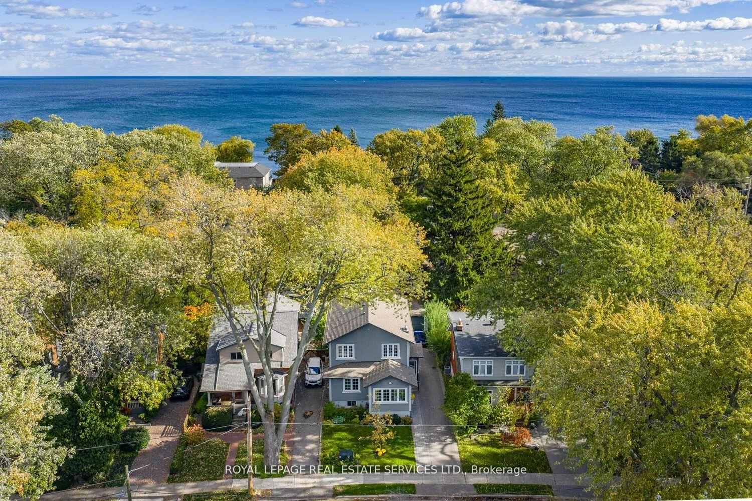 Photo 3 of 63 Eastbourne Crescent, Etobicoke, Mimico — HOMEH