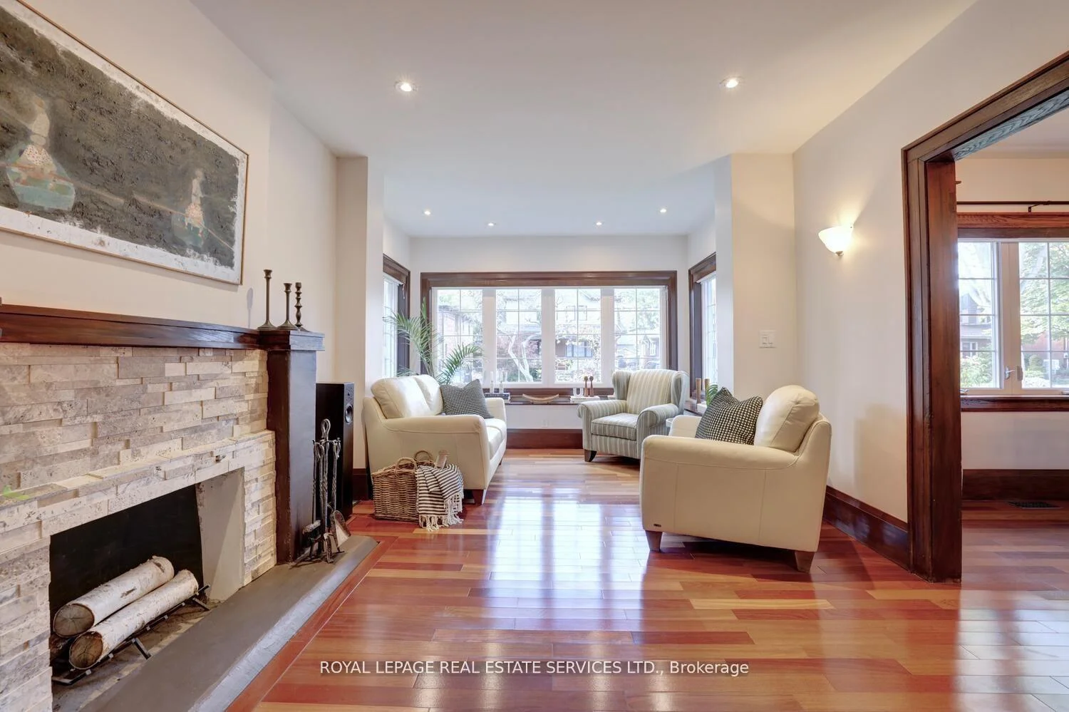 Photo 5 of 63 Eastbourne Crescent, Etobicoke, Mimico — HOMEH