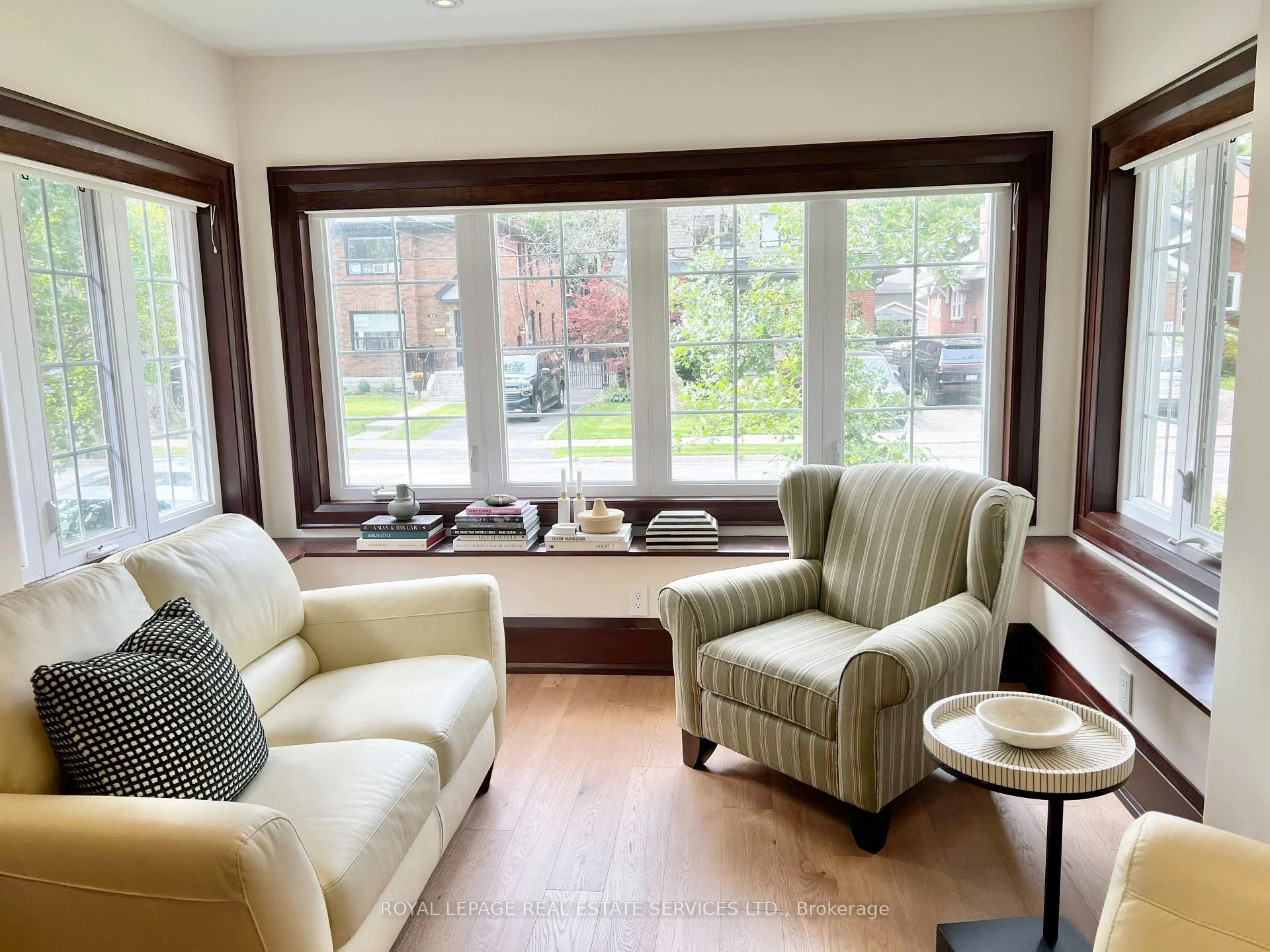 Photo 32 of 63 Eastbourne Crescent, Etobicoke, Mimico — HOMEH