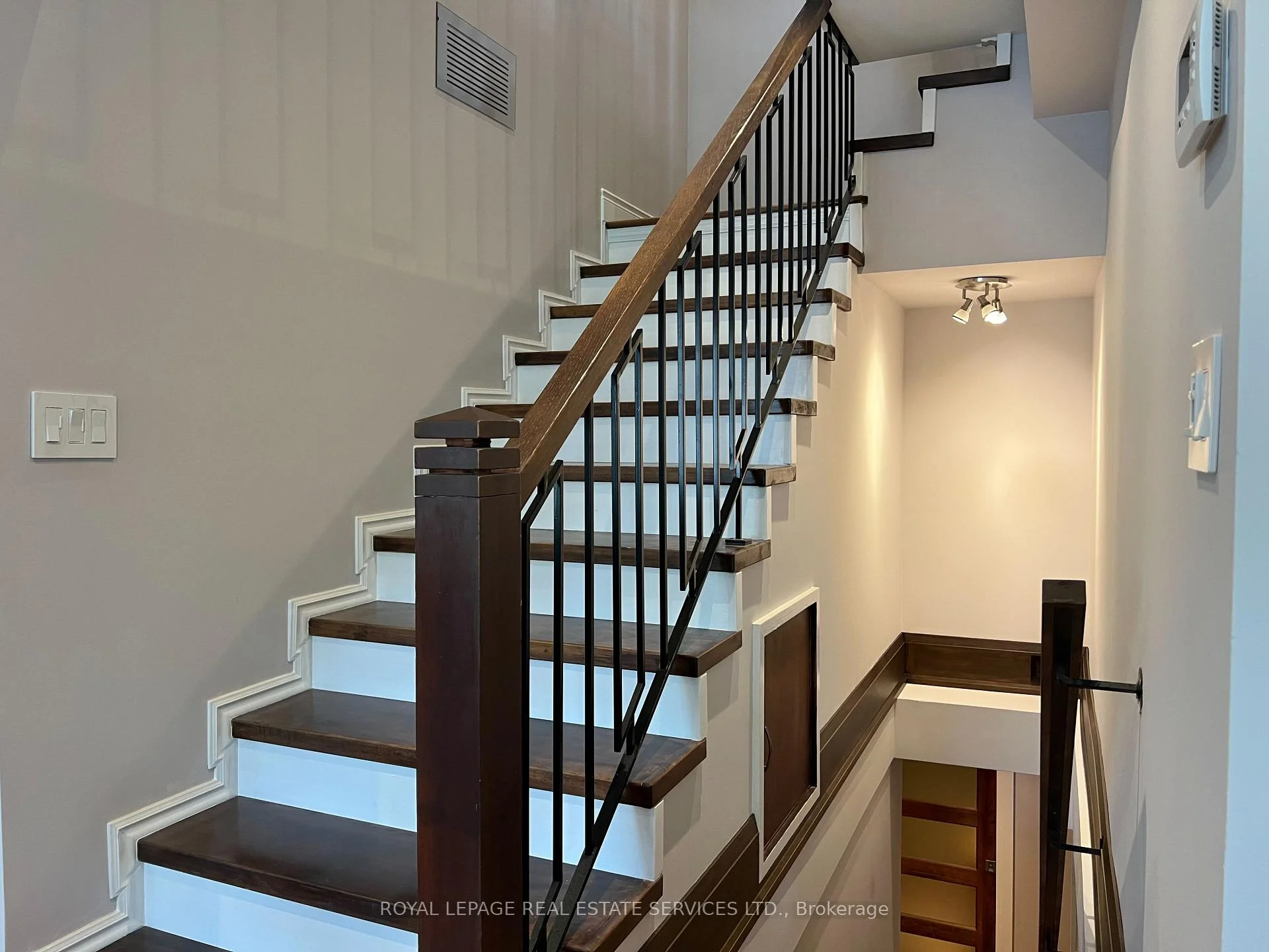 Photo 64 of 63 Eastbourne Crescent, Etobicoke, Mimico — HOMEH