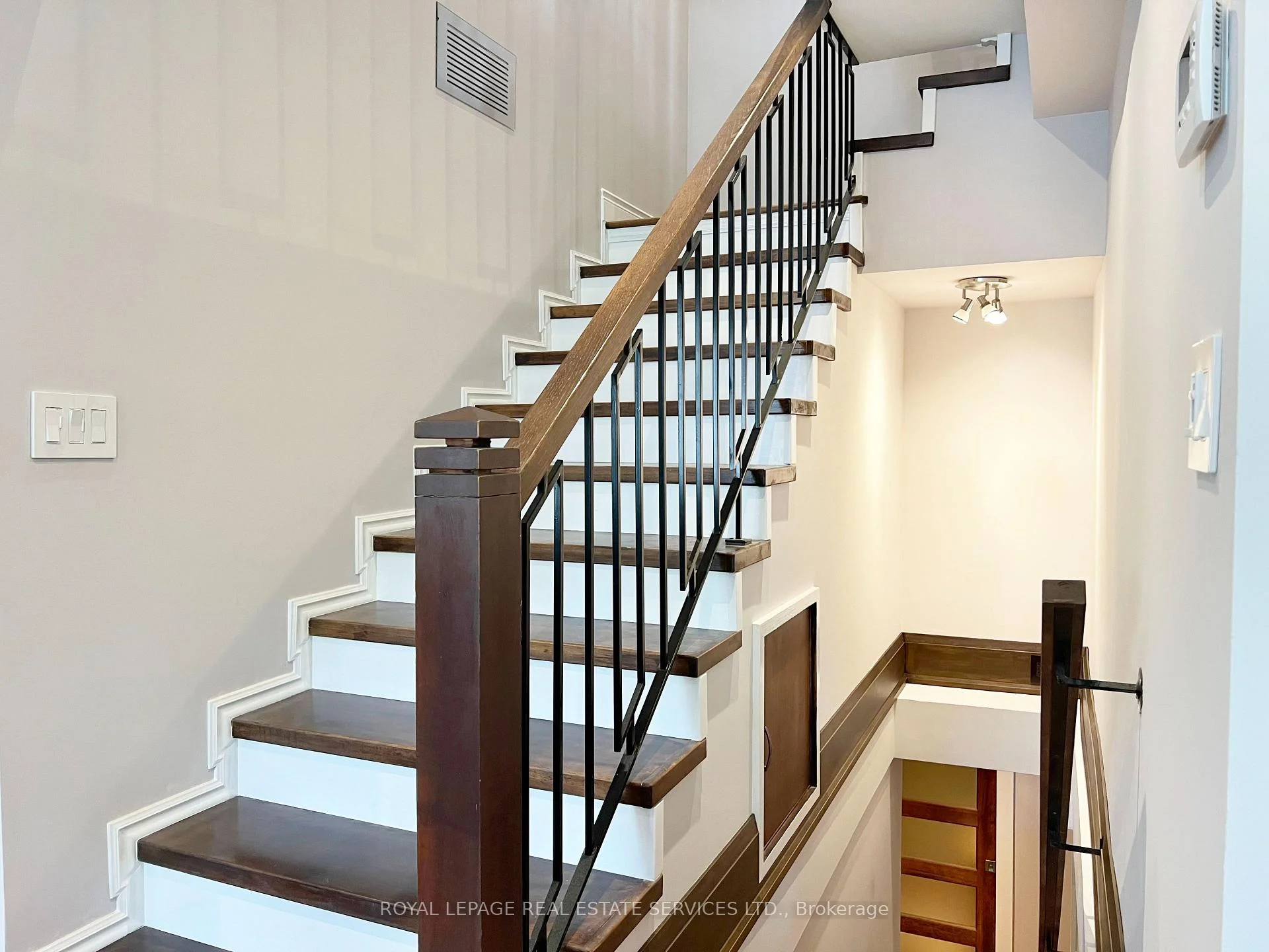 Photo 65 of 63 Eastbourne Crescent, Etobicoke, Mimico — HOMEH