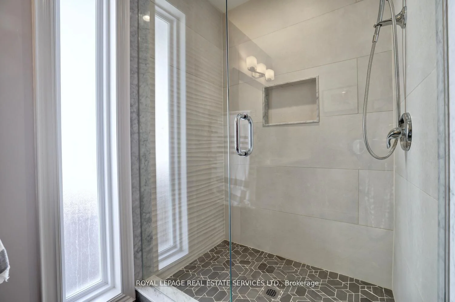 Photo 71 of 63 Eastbourne Crescent, Etobicoke, Mimico — HOMEH