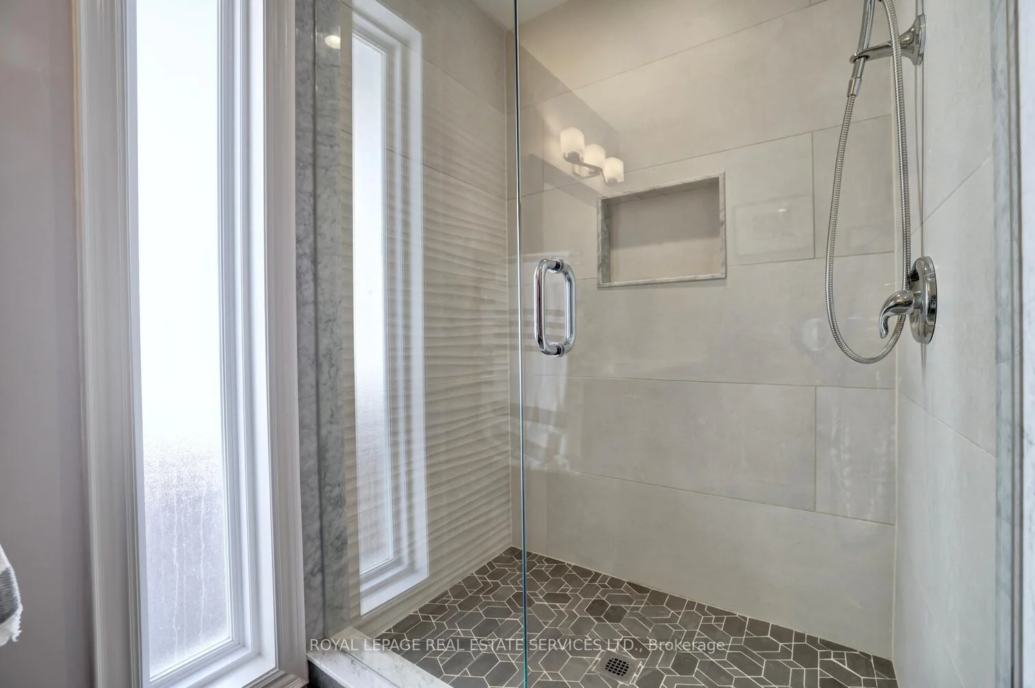 Photo 92 of 63 Eastbourne Crescent, Etobicoke, Mimico — HOMEH