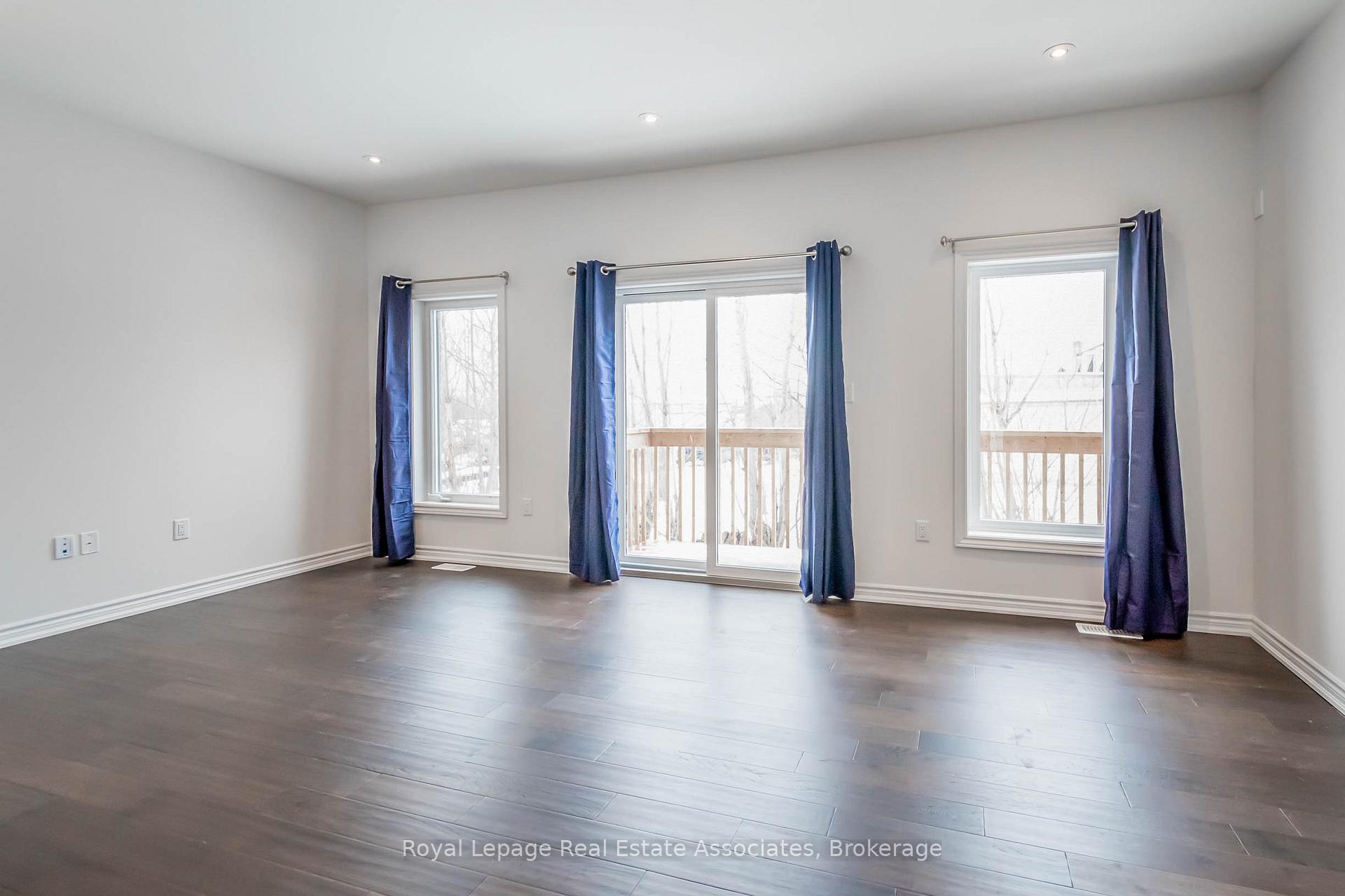 Photo 13 of 3981 Crown Street, Lincoln, Beamsville — HOMEH