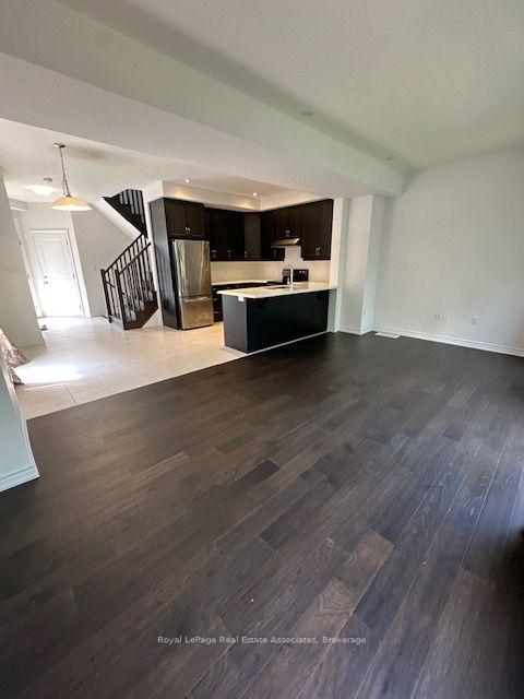 Photo 15 of 3981 Crown Street, Lincoln, Beamsville — HOMEH