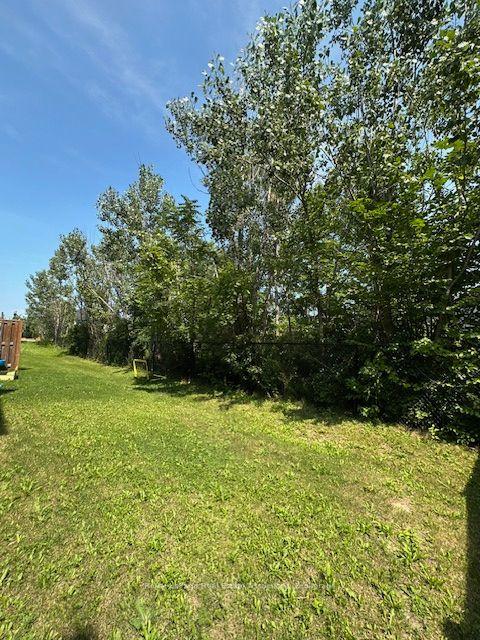 Photo 36 of 3981 Crown Street, Lincoln, Beamsville — HOMEH