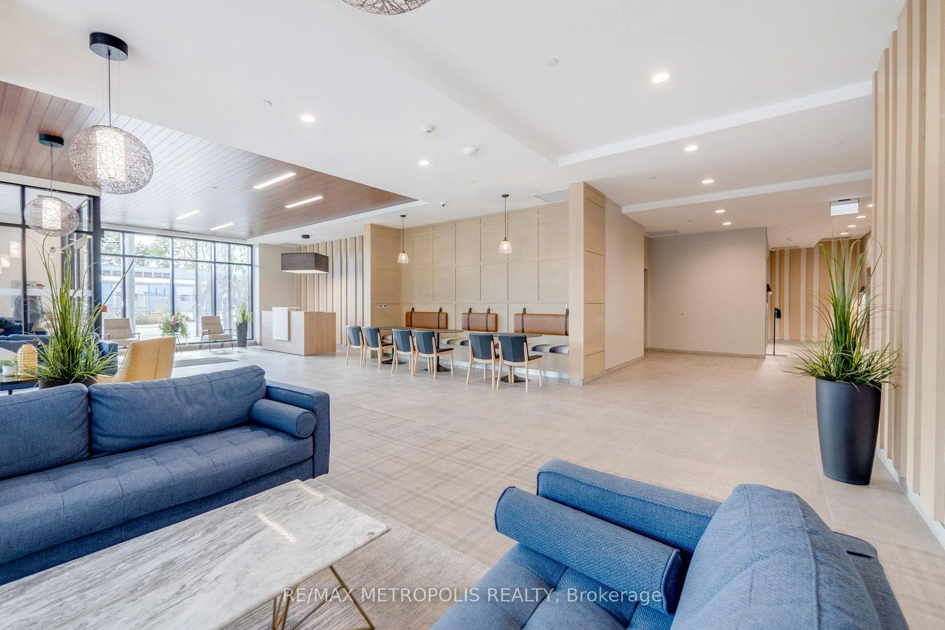 Photo 9 of Unit 508, 108 Garment Street, Kitchener, Cherry Hill — HOMEH