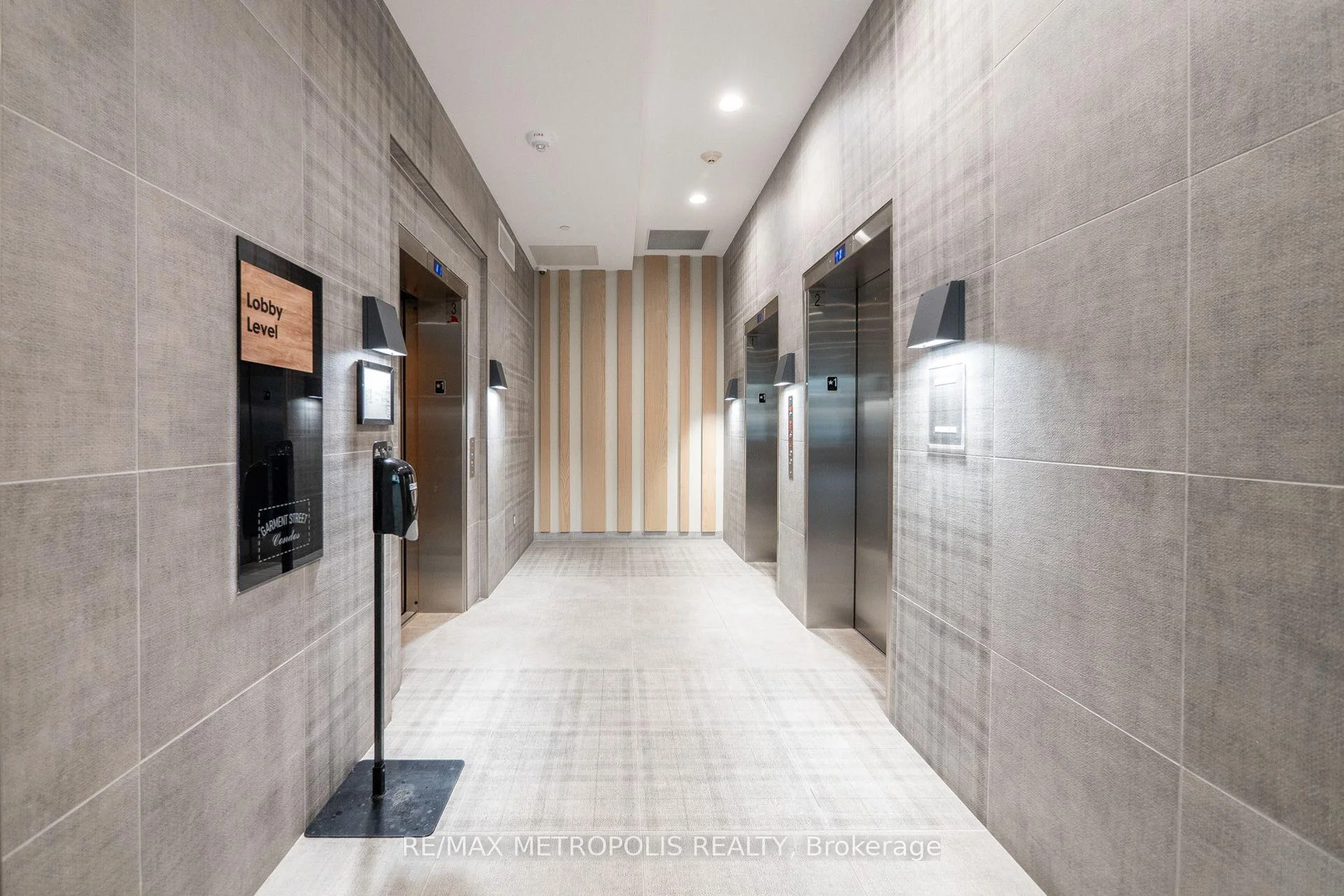 Photo 17 of Unit 508, 108 Garment Street, Kitchener, Cherry Hill — HOMEH