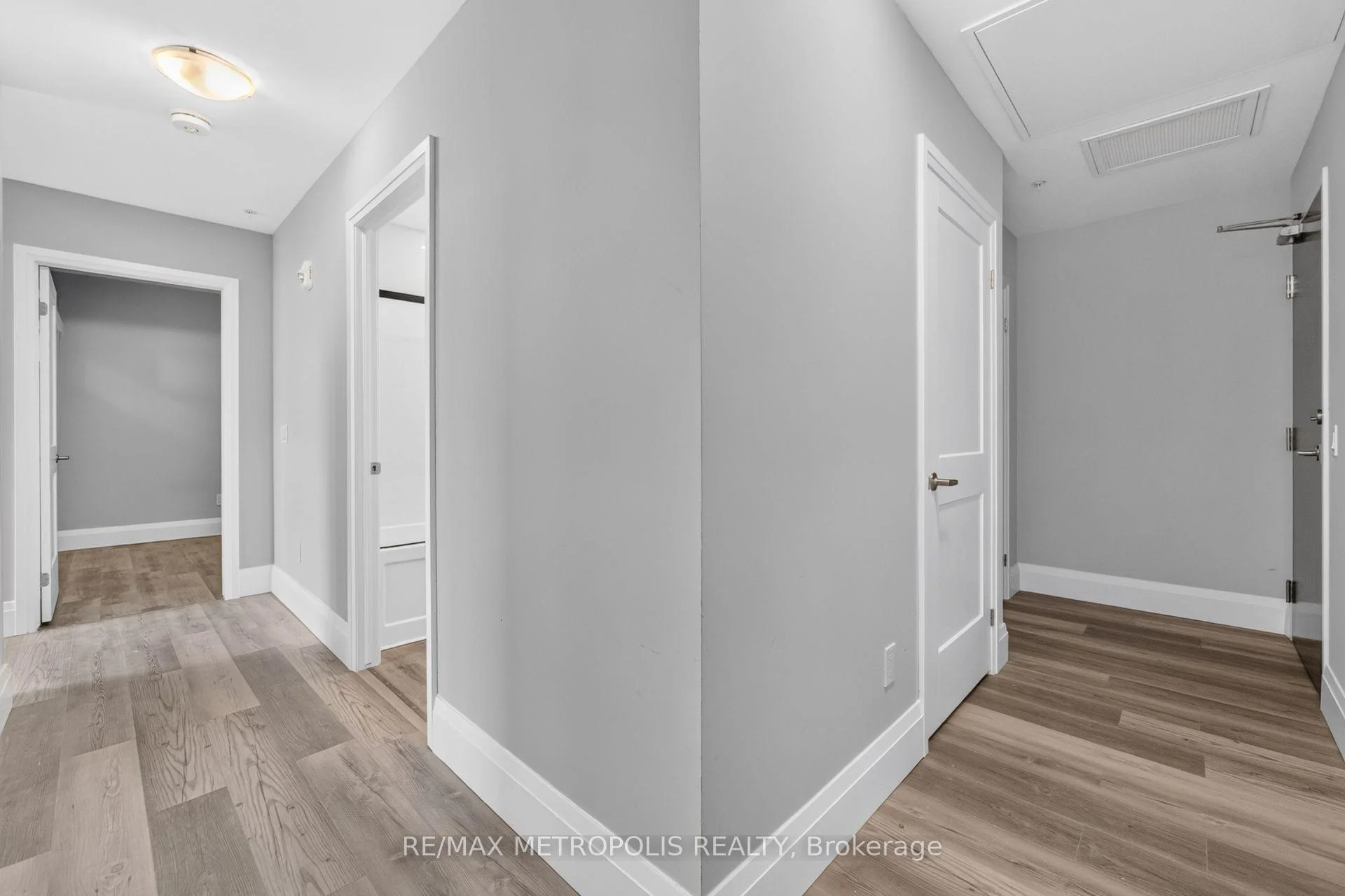 Photo 25 of Unit 508, 108 Garment Street, Kitchener, Cherry Hill — HOMEH