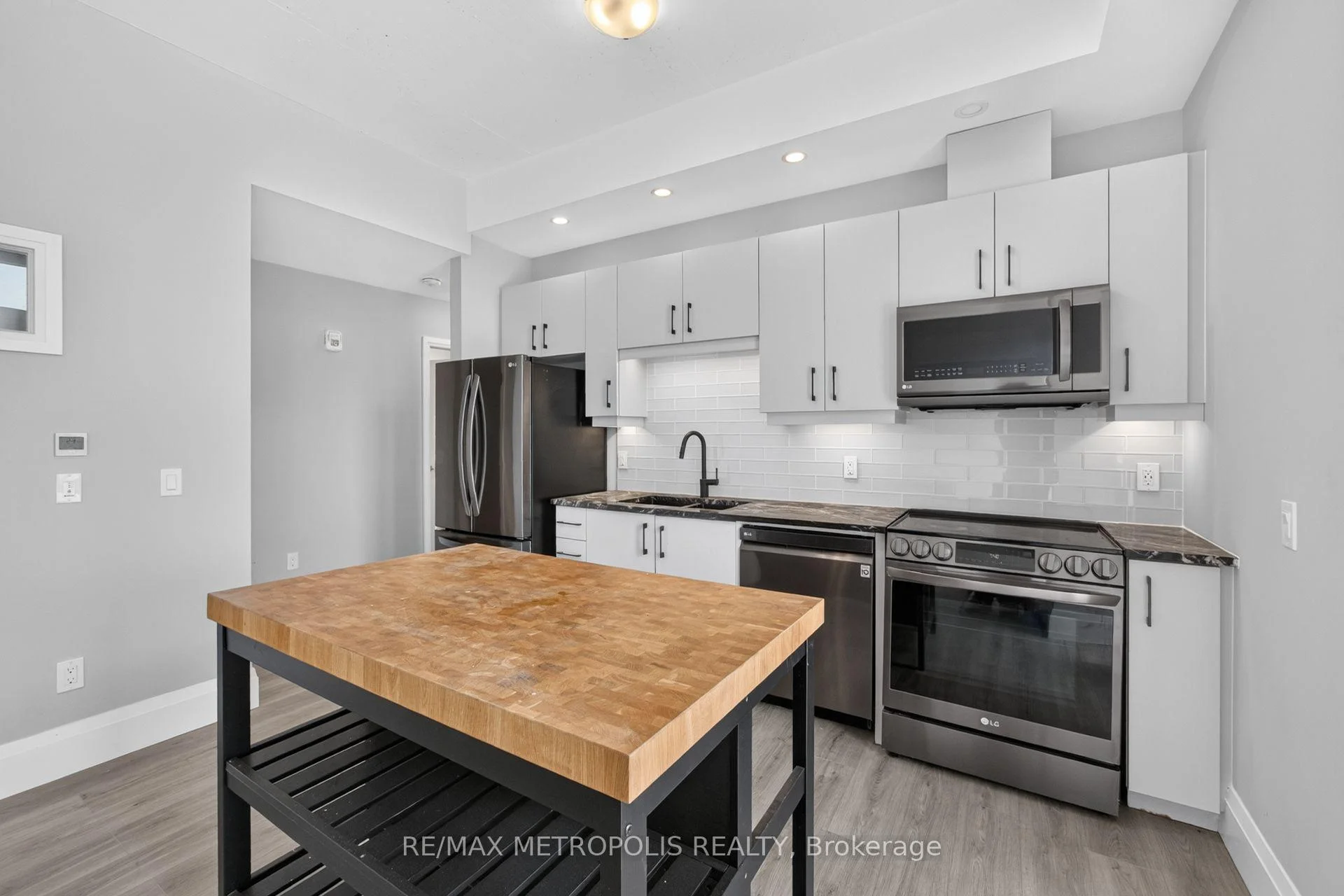 Photo 45 of Unit 508, 108 Garment Street, Kitchener, Cherry Hill — HOMEH