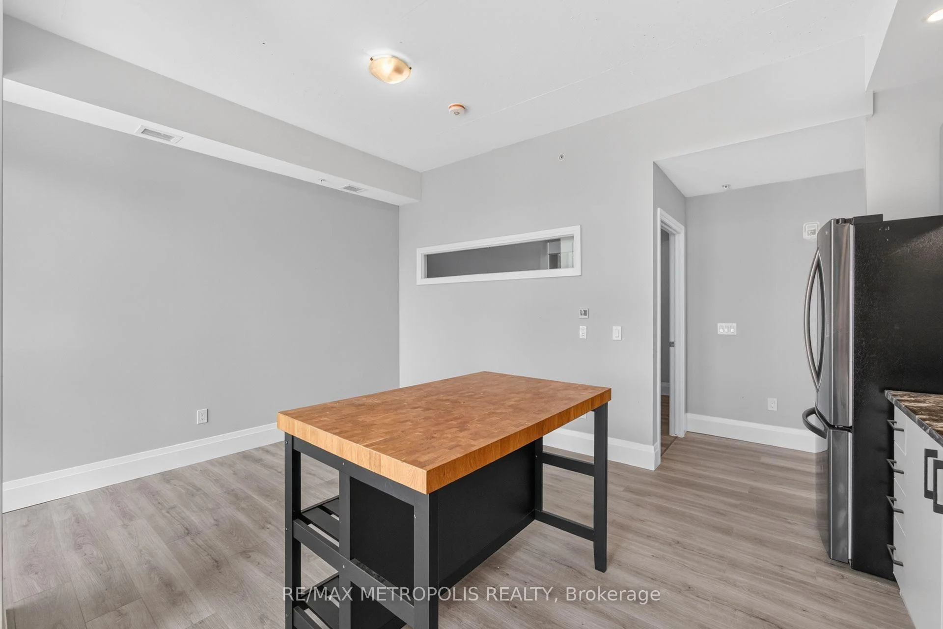 Photo 51 of Unit 508, 108 Garment Street, Kitchener, Cherry Hill — HOMEH