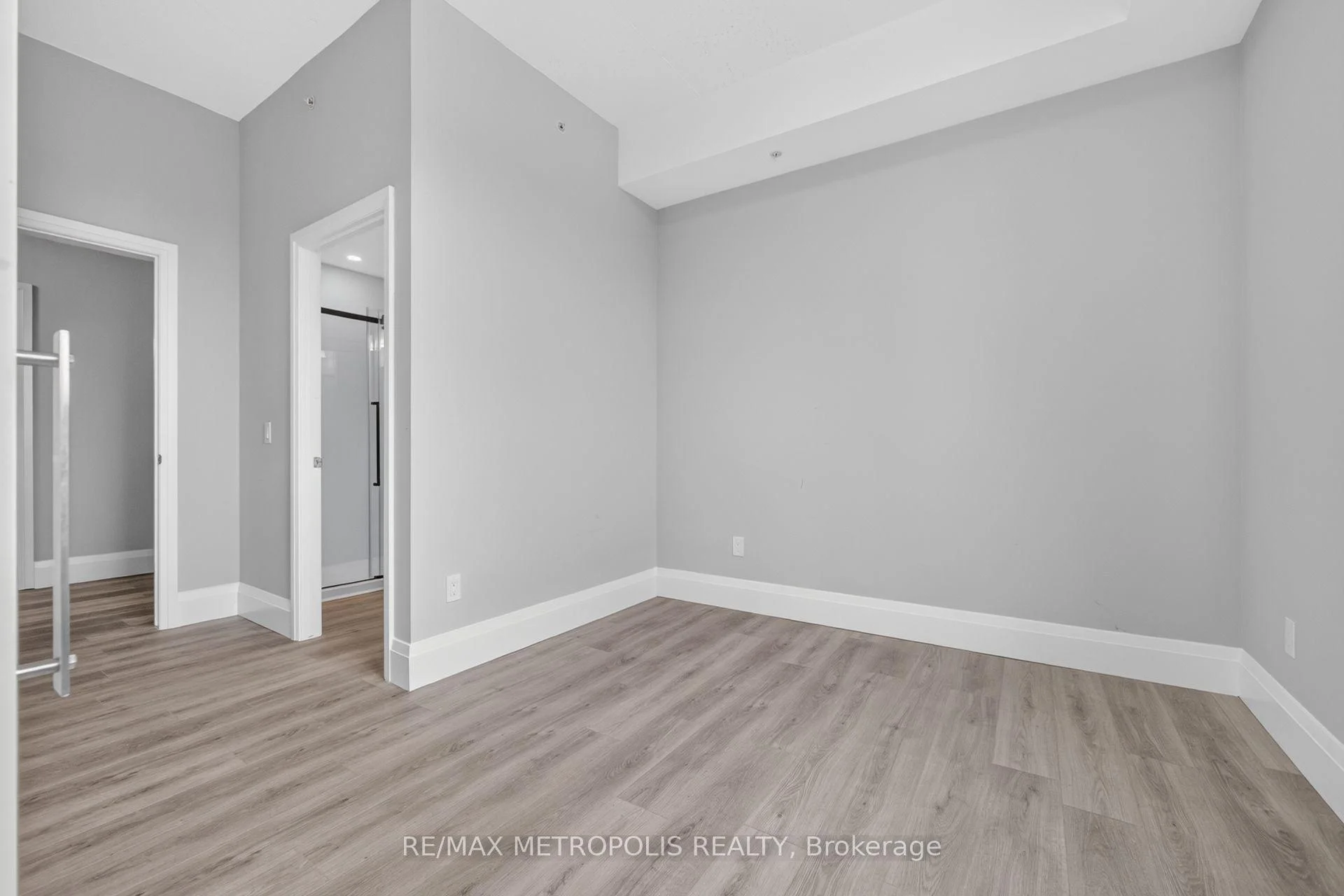 Photo 55 of Unit 508, 108 Garment Street, Kitchener, Cherry Hill — HOMEH