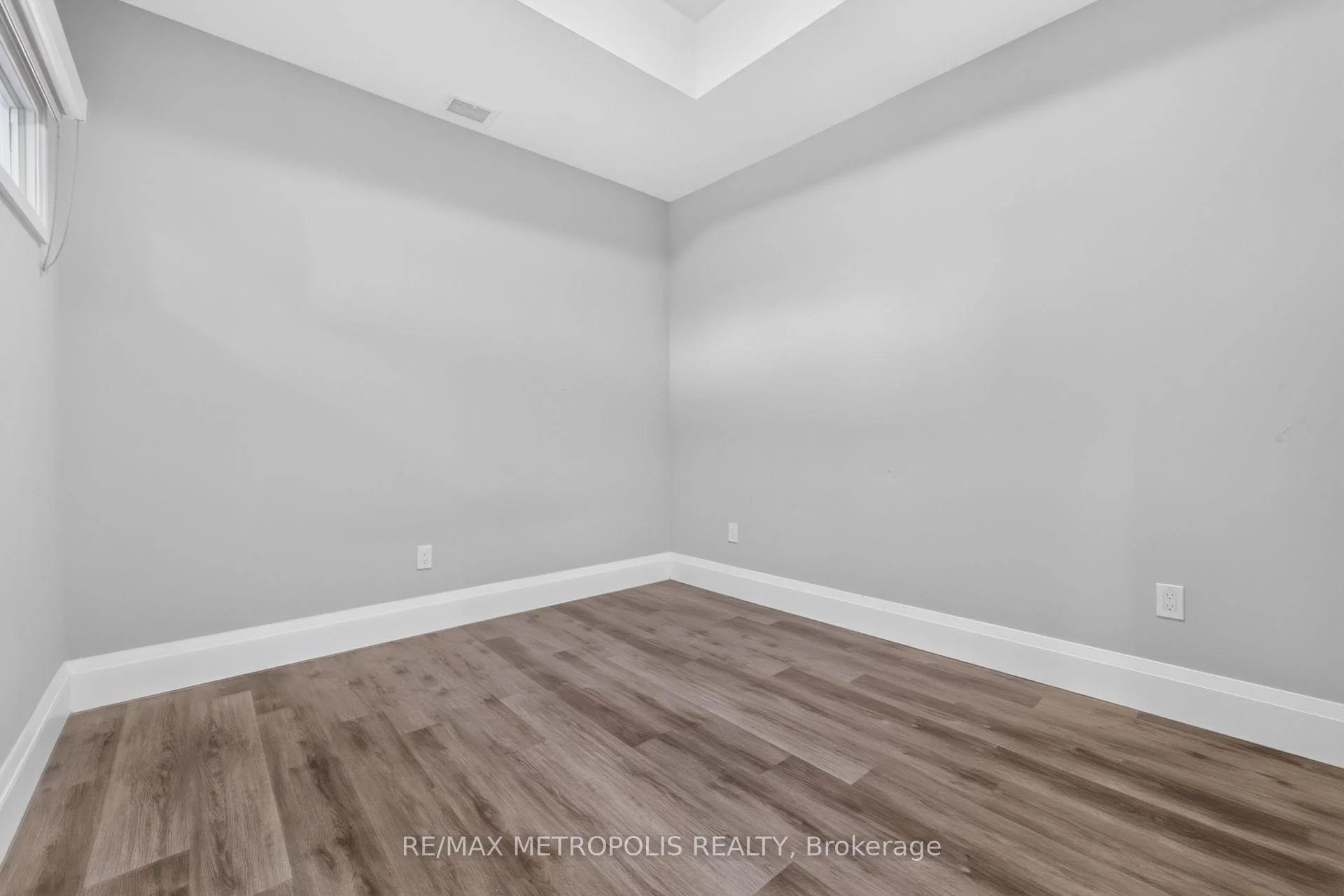 Photo 63 of Unit 508, 108 Garment Street, Kitchener, Cherry Hill — HOMEH